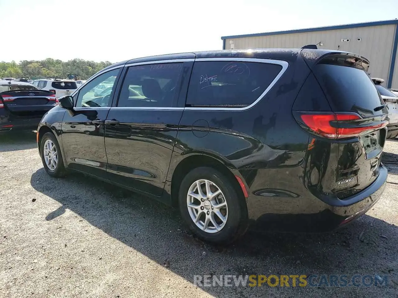2 Photograph of a damaged car 2C4RC1BGXSR506815 CHRYSLER PACIFICA S 2025