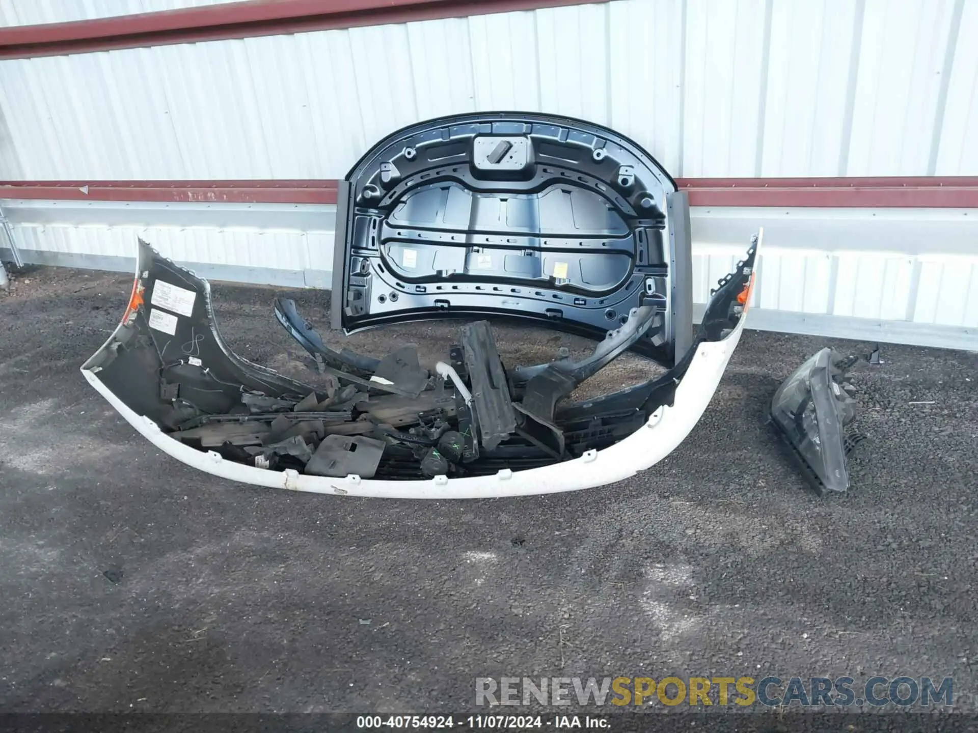12 Photograph of a damaged car 2C4RC1AG9LR245566 CHRYSLER VOYAGER 2020