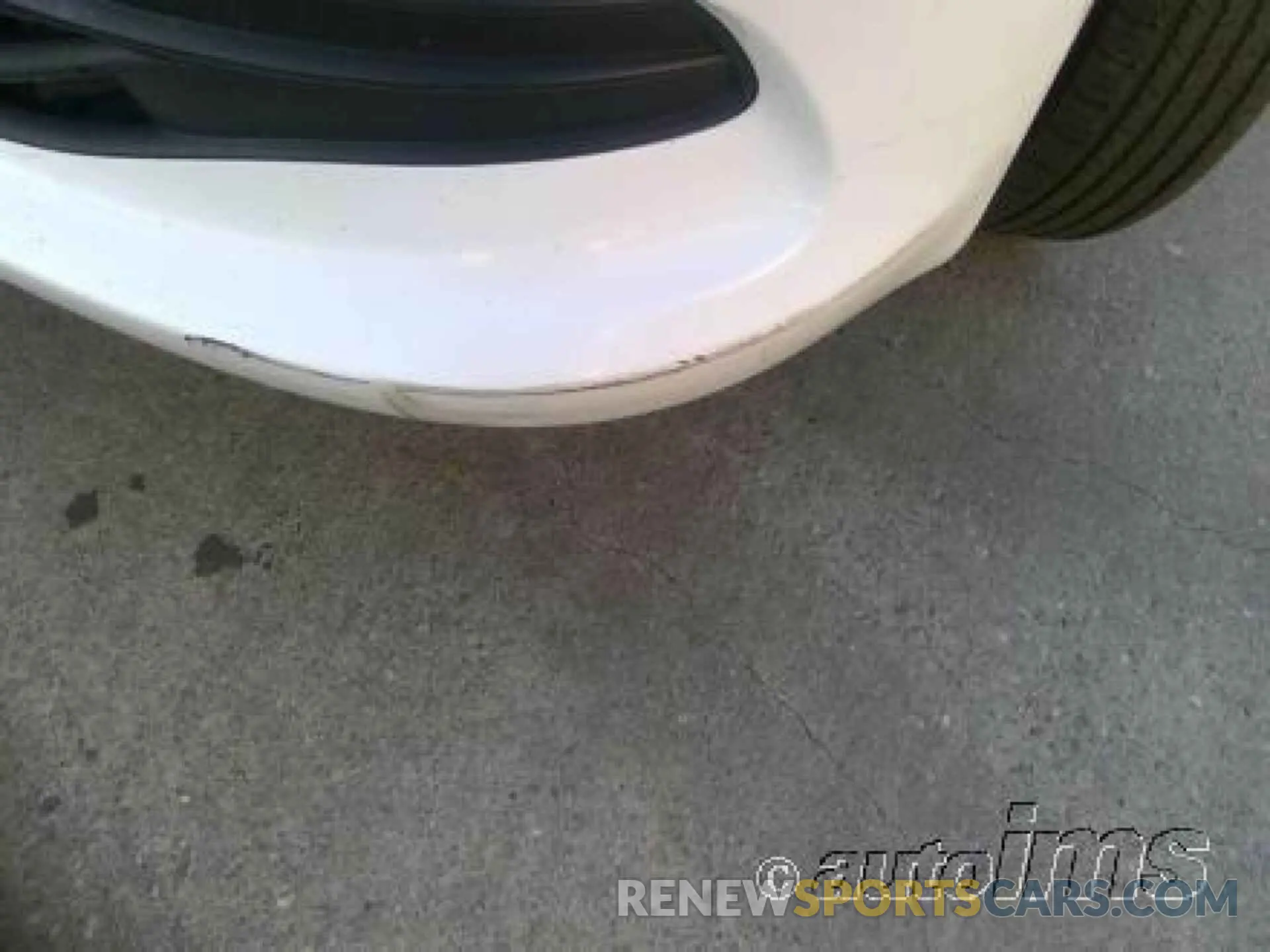 6 Photograph of a damaged car 2C4RC1CG3LR237587 CHRYSLER VOYAGER 2020