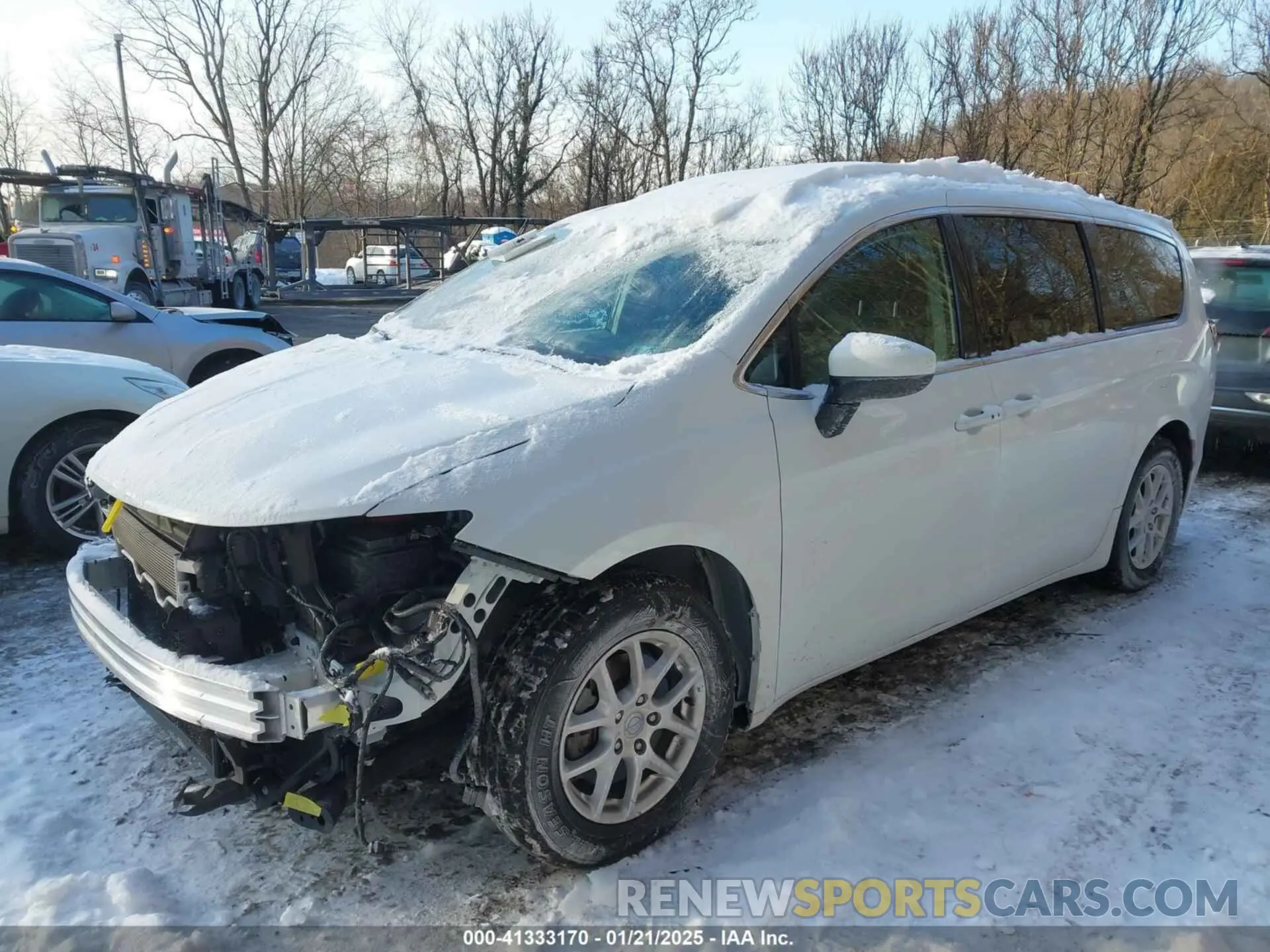 2 Photograph of a damaged car 2C4RC1CG7LR287442 CHRYSLER VOYAGER 2020