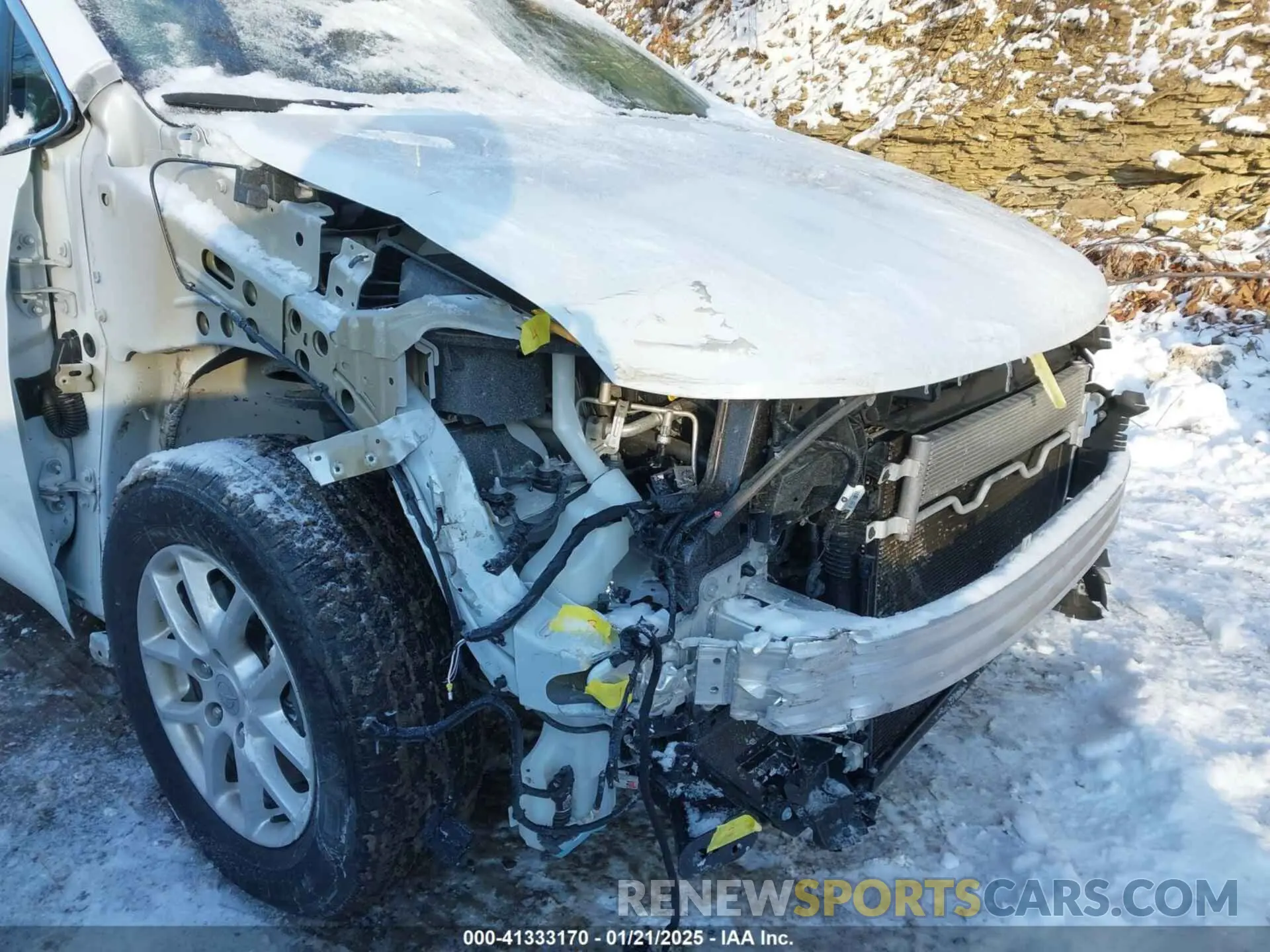 22 Photograph of a damaged car 2C4RC1CG7LR287442 CHRYSLER VOYAGER 2020