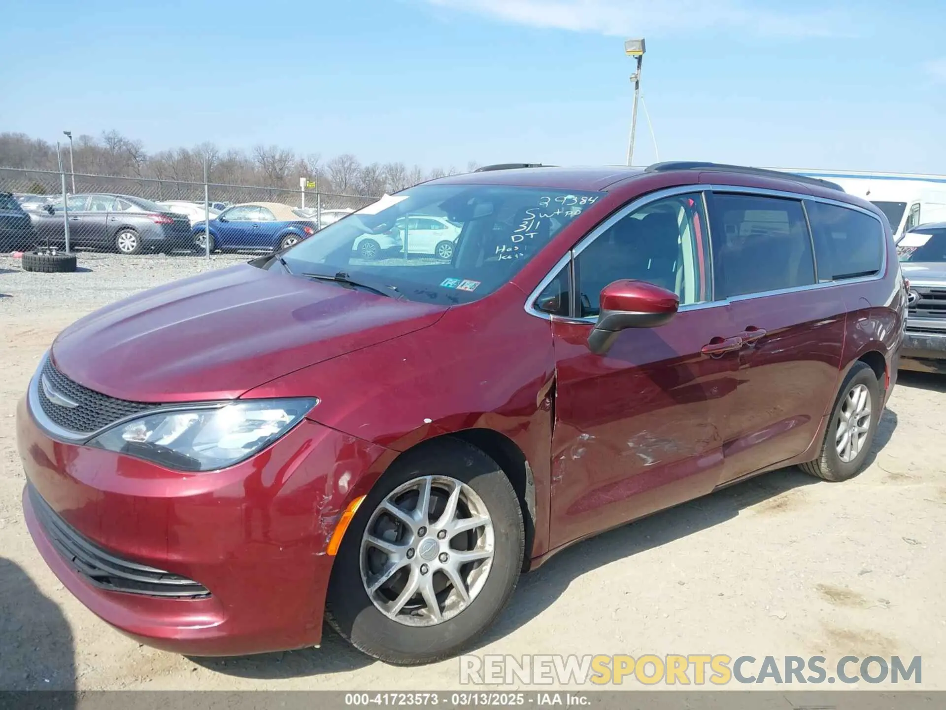 6 Photograph of a damaged car 2C4RC1DG1LR182281 CHRYSLER VOYAGER 2020