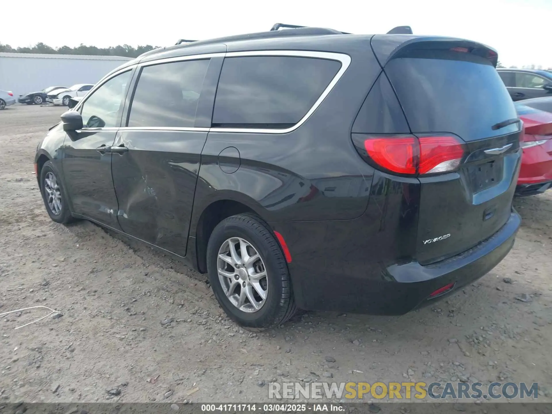 3 Photograph of a damaged car 2C4RC1DG2LR262141 CHRYSLER VOYAGER 2020