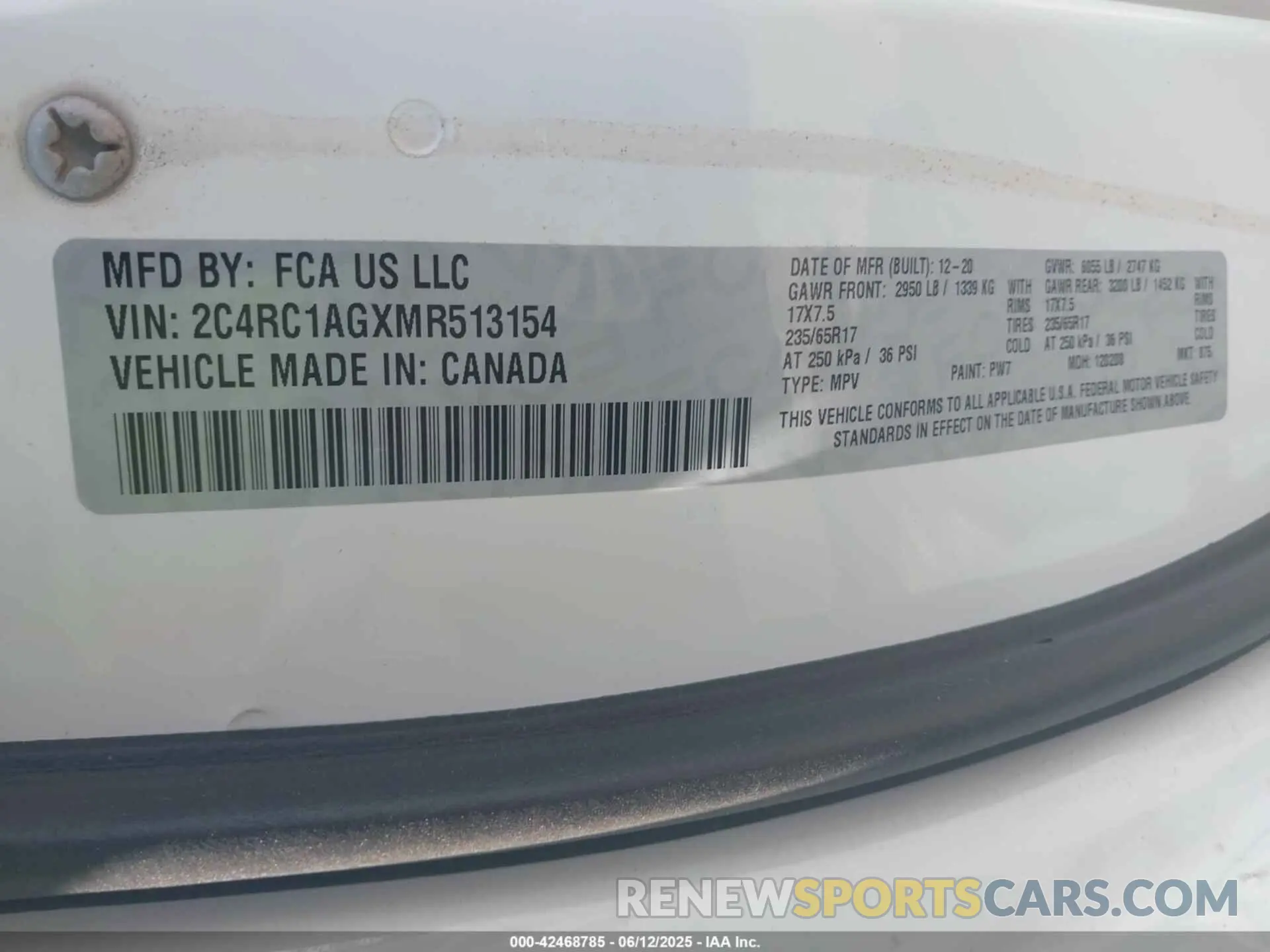 9 Photograph of a damaged car 2C4RC1AGXMR513154 CHRYSLER VOYAGER 2021