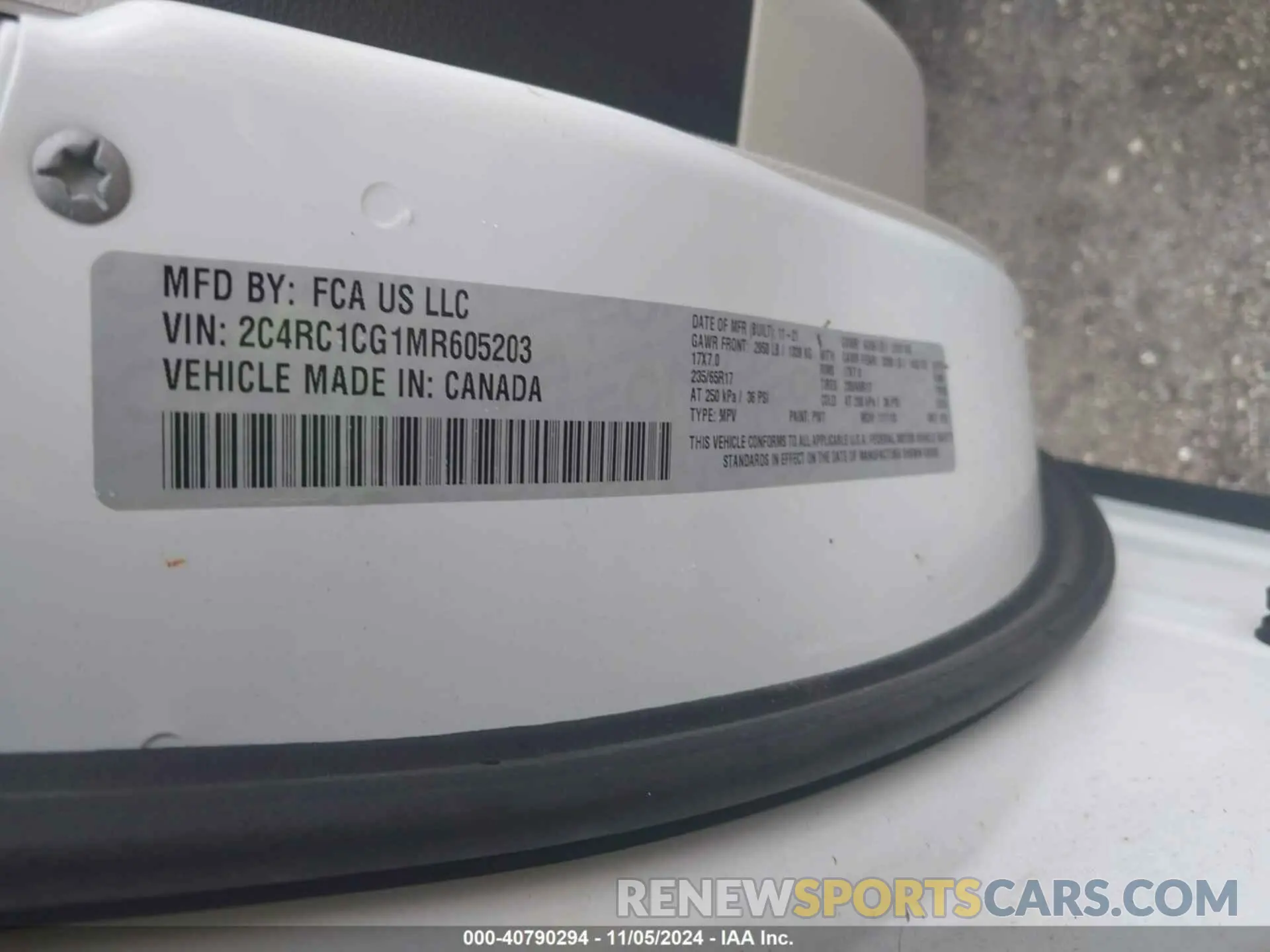9 Photograph of a damaged car 2C4RC1CG1MR605203 CHRYSLER VOYAGER 2021