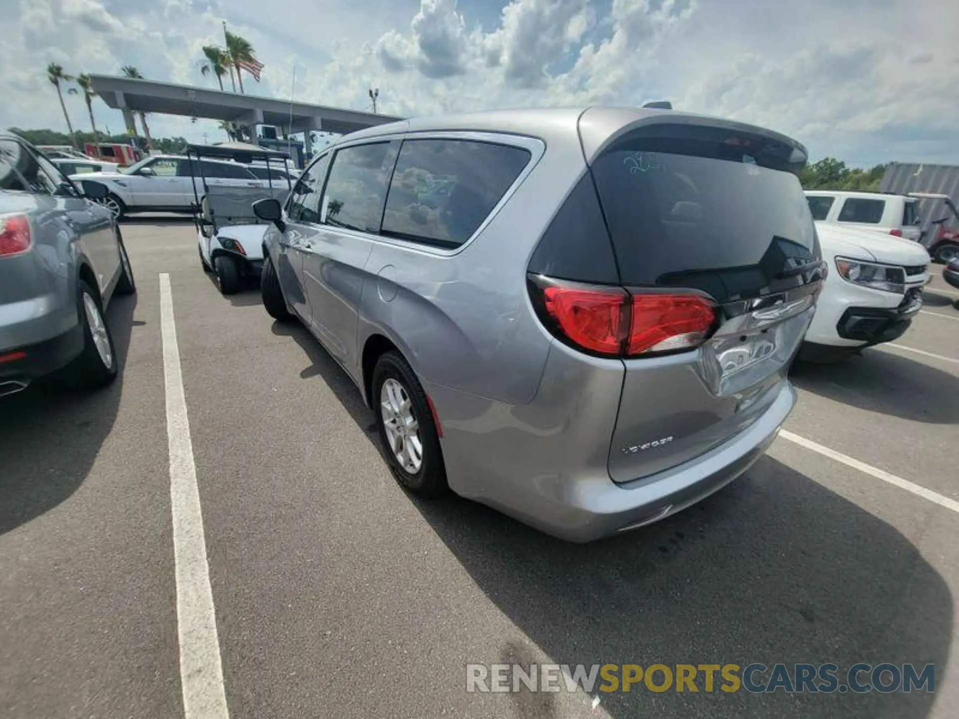 9 Photograph of a damaged car 2C4RC1CG5MR577549 CHRYSLER VOYAGER 2021