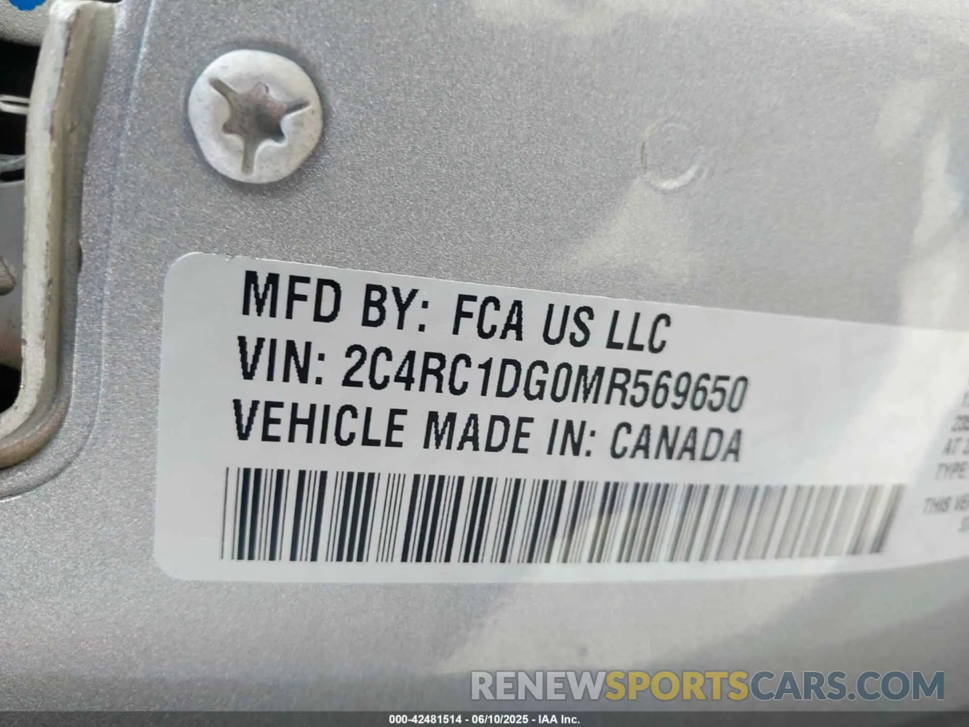 9 Photograph of a damaged car 2C4RC1DG0MR569650 CHRYSLER VOYAGER 2021
