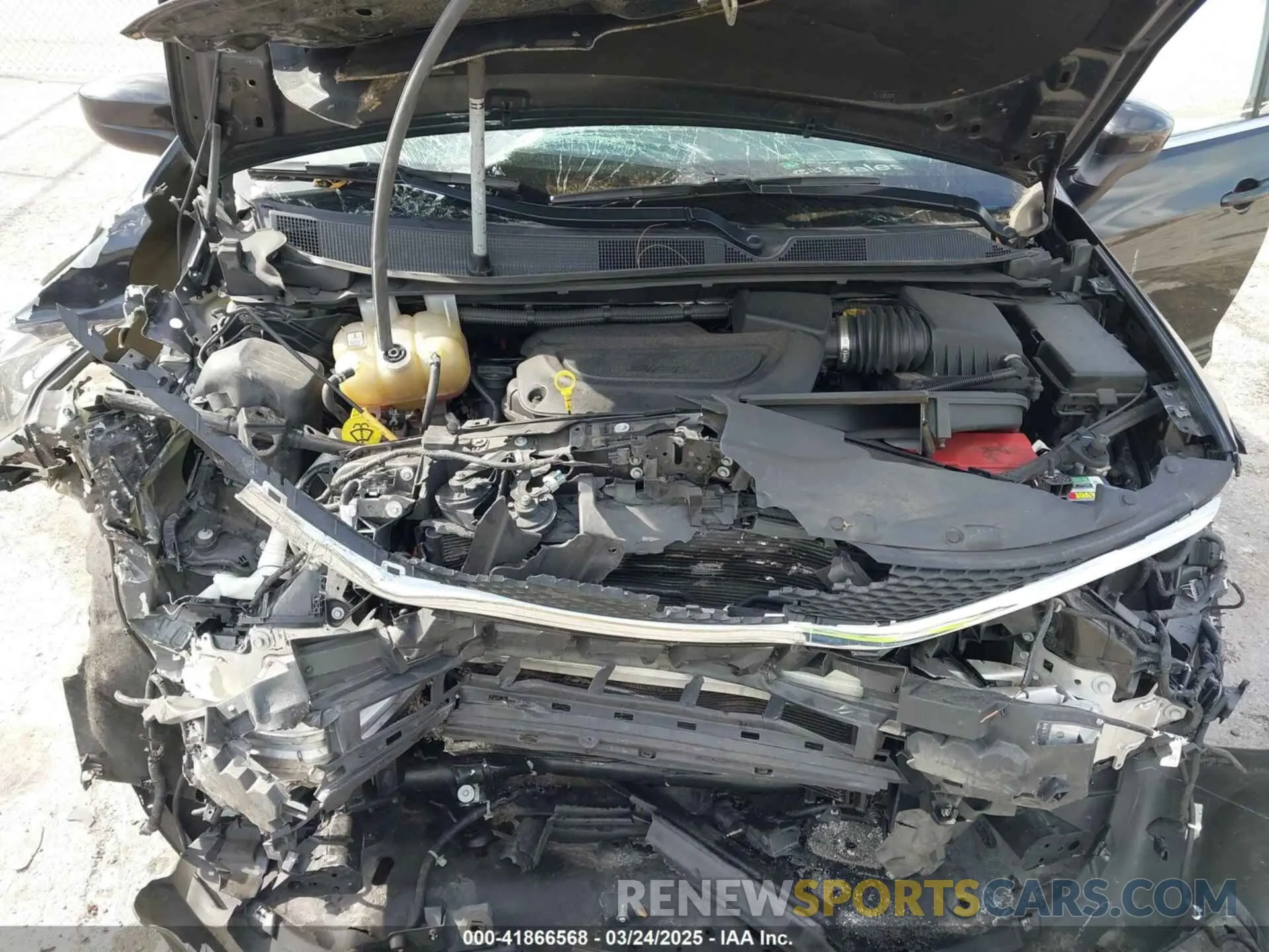 10 Photograph of a damaged car 2C4RC1DG1MR515709 CHRYSLER VOYAGER 2021