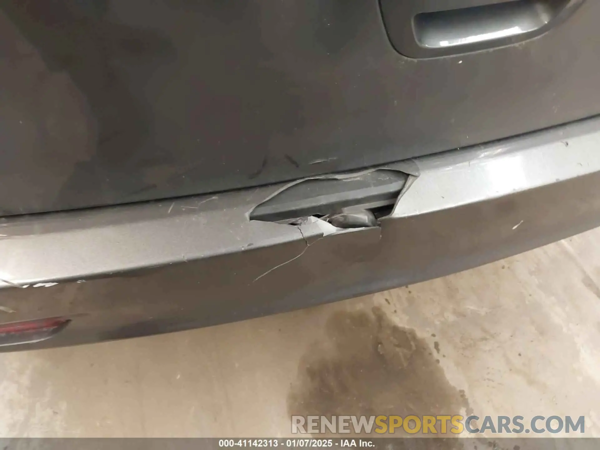 20 Photograph of a damaged car 2C4RC1DG2MR549853 CHRYSLER VOYAGER 2021
