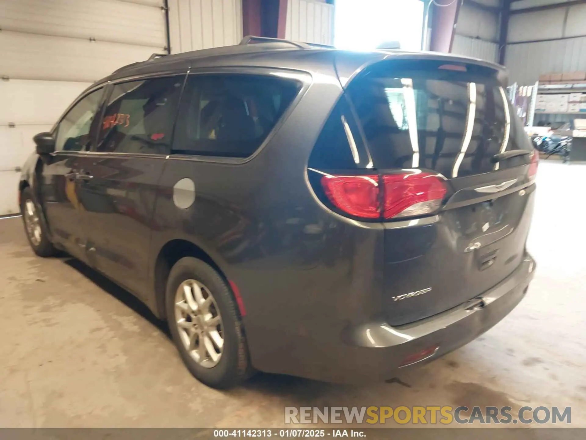 3 Photograph of a damaged car 2C4RC1DG2MR549853 CHRYSLER VOYAGER 2021