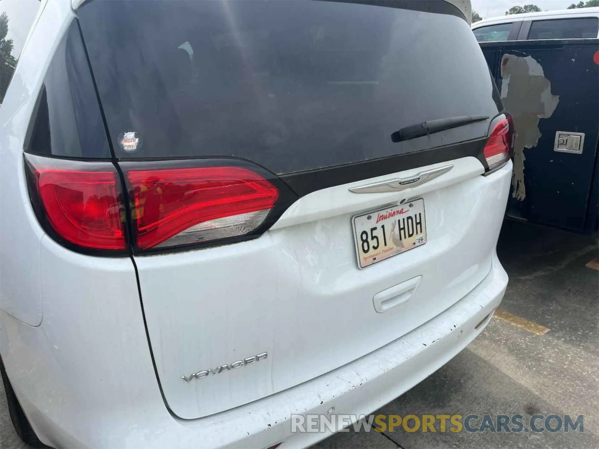12 Photograph of a damaged car 2C4RC1DG3MR555063 CHRYSLER VOYAGER 2021