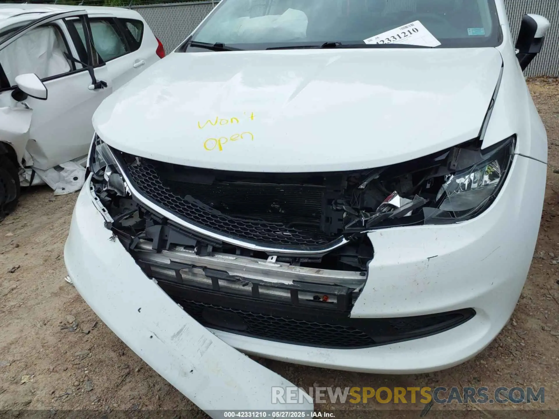 6 Photograph of a damaged car 2C4RC1DG5MR516345 CHRYSLER VOYAGER 2021