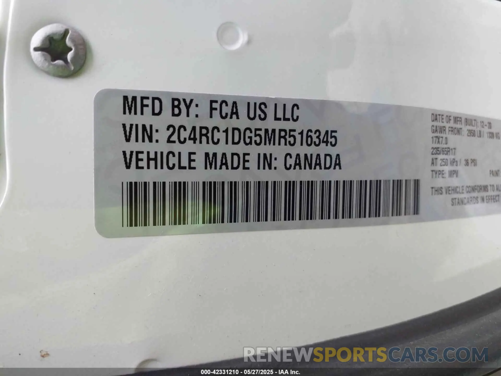 9 Photograph of a damaged car 2C4RC1DG5MR516345 CHRYSLER VOYAGER 2021