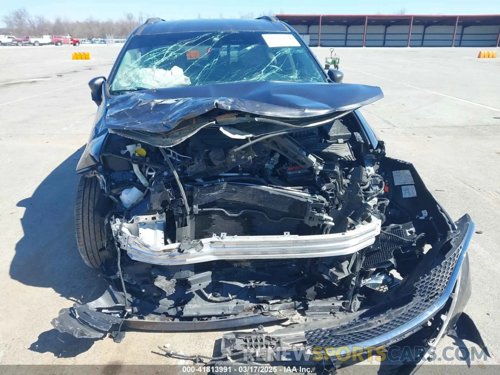 6 Photograph of a damaged car 2C4RC1DGXMR519600 CHRYSLER VOYAGER 2021