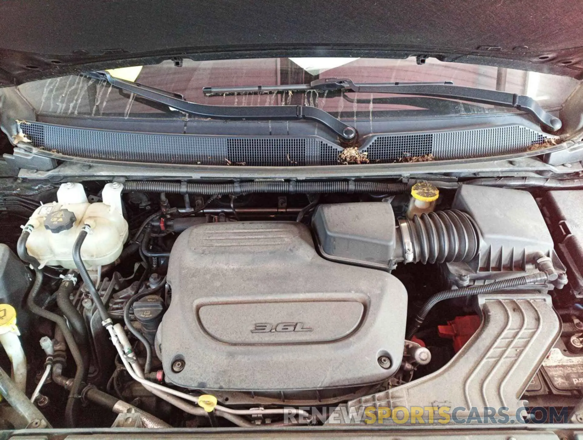 7 Photograph of a damaged car 2C4RC1DGXMR555075 CHRYSLER VOYAGER 2021