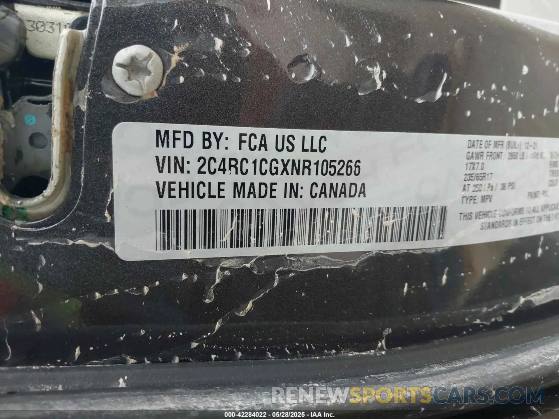 9 Photograph of a damaged car 2C4RC1CGXNR105266 CHRYSLER VOYAGER 2022