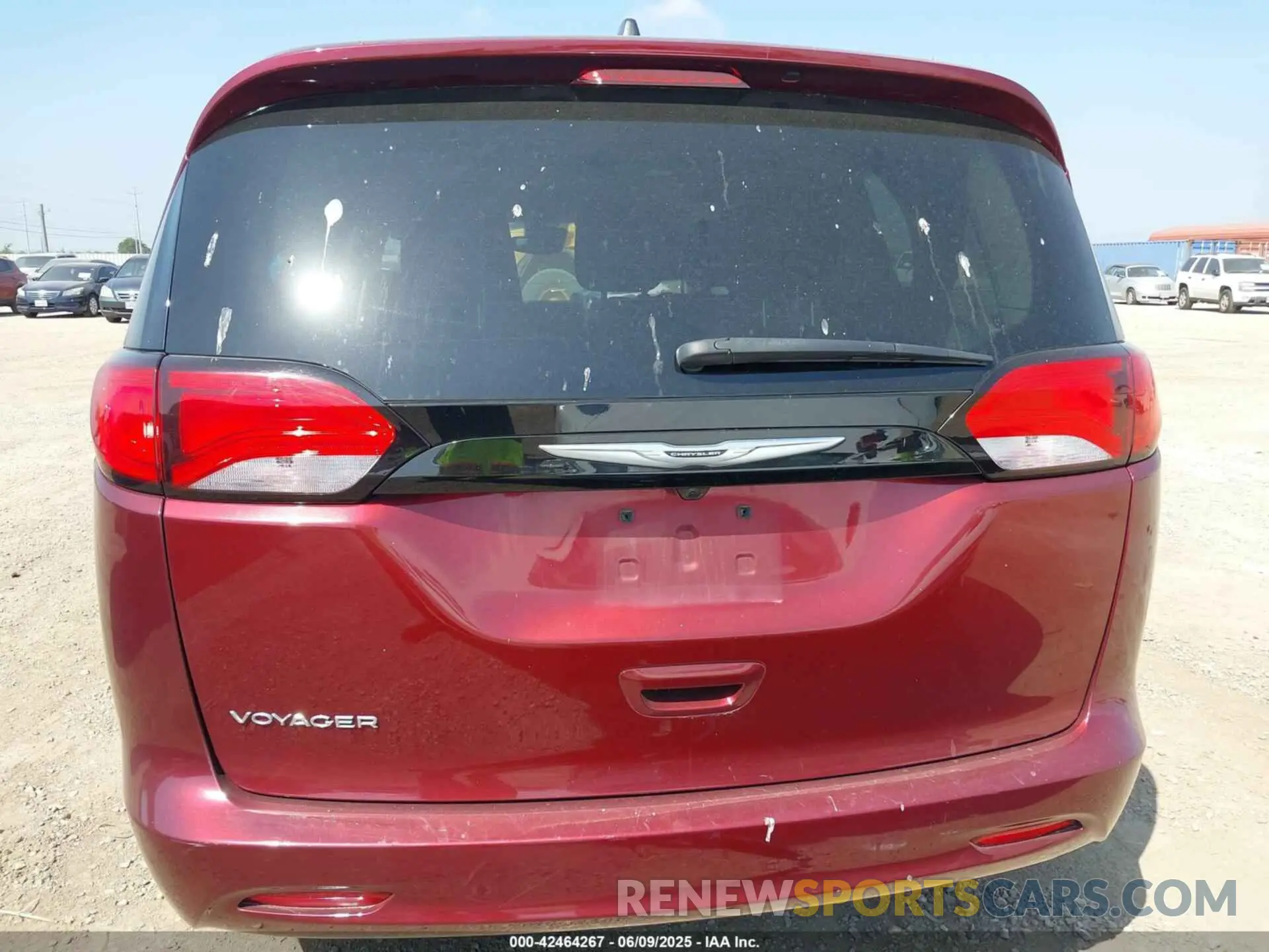 16 Photograph of a damaged car 2C4RC1CG0PR549209 CHRYSLER VOYAGER 2023