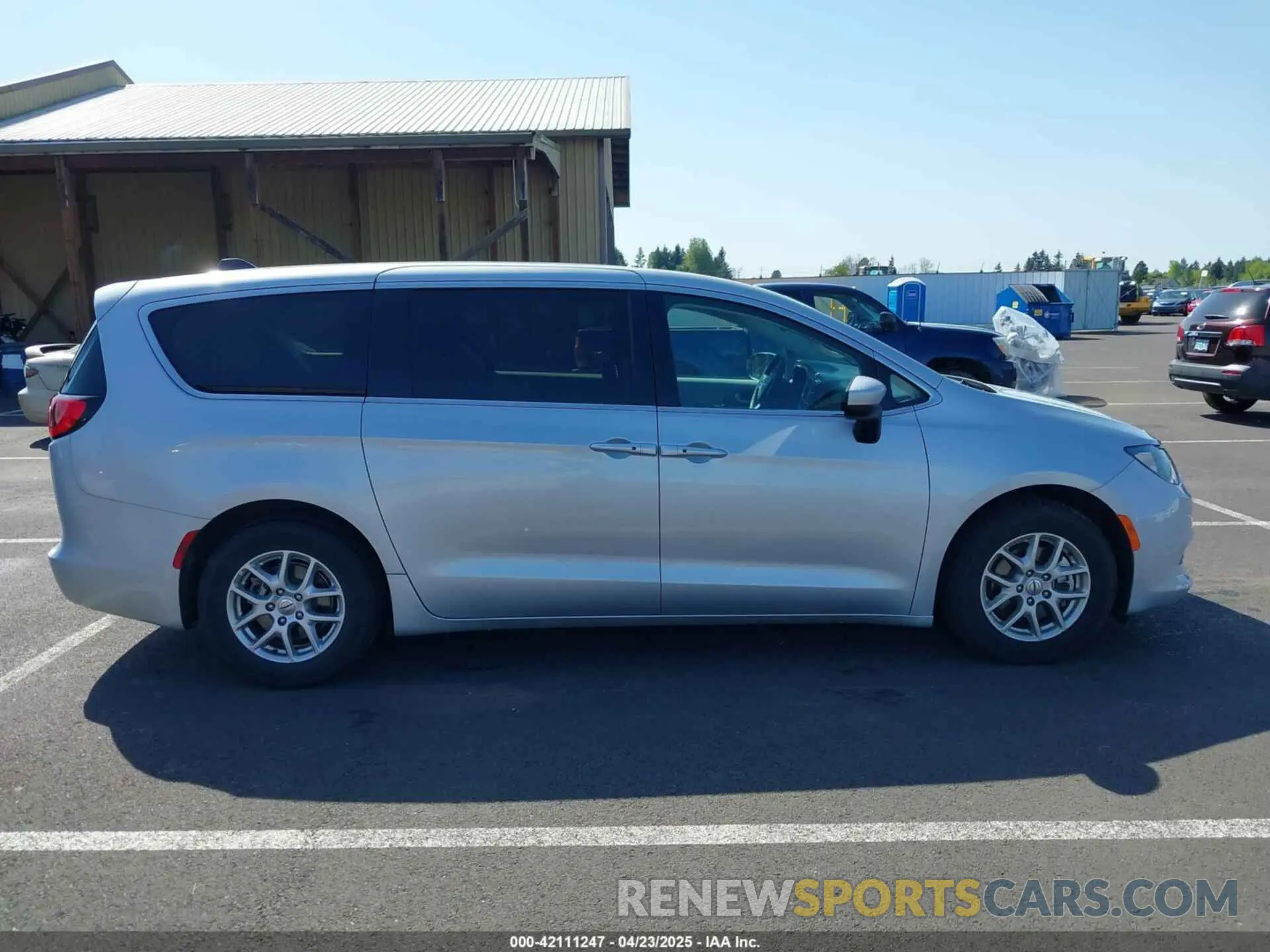 13 Photograph of a damaged car 2C4RC1CG0PR597647 CHRYSLER VOYAGER 2023