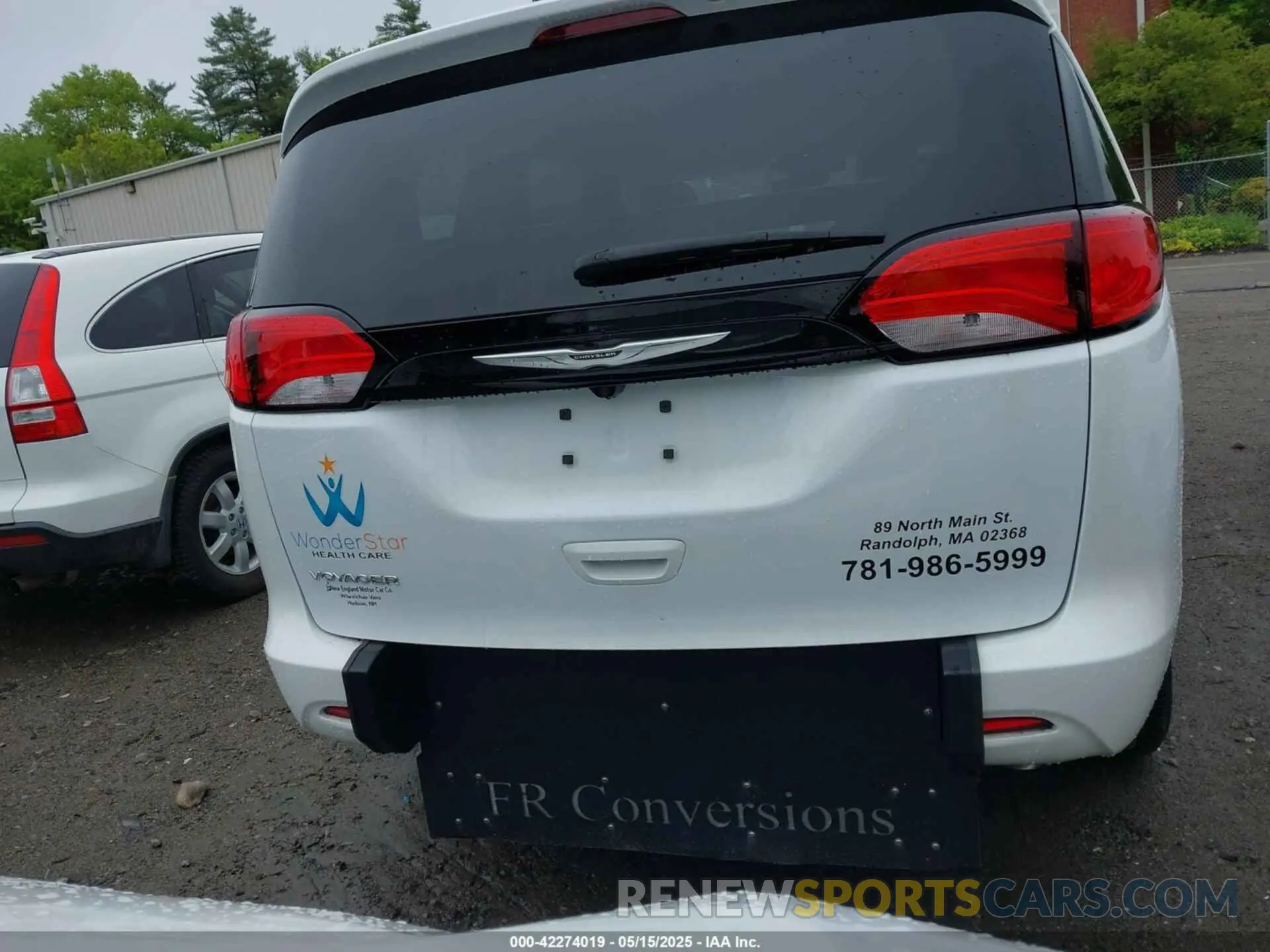 16 Photograph of a damaged car 2C4RC1CG0PR617041 CHRYSLER VOYAGER 2023