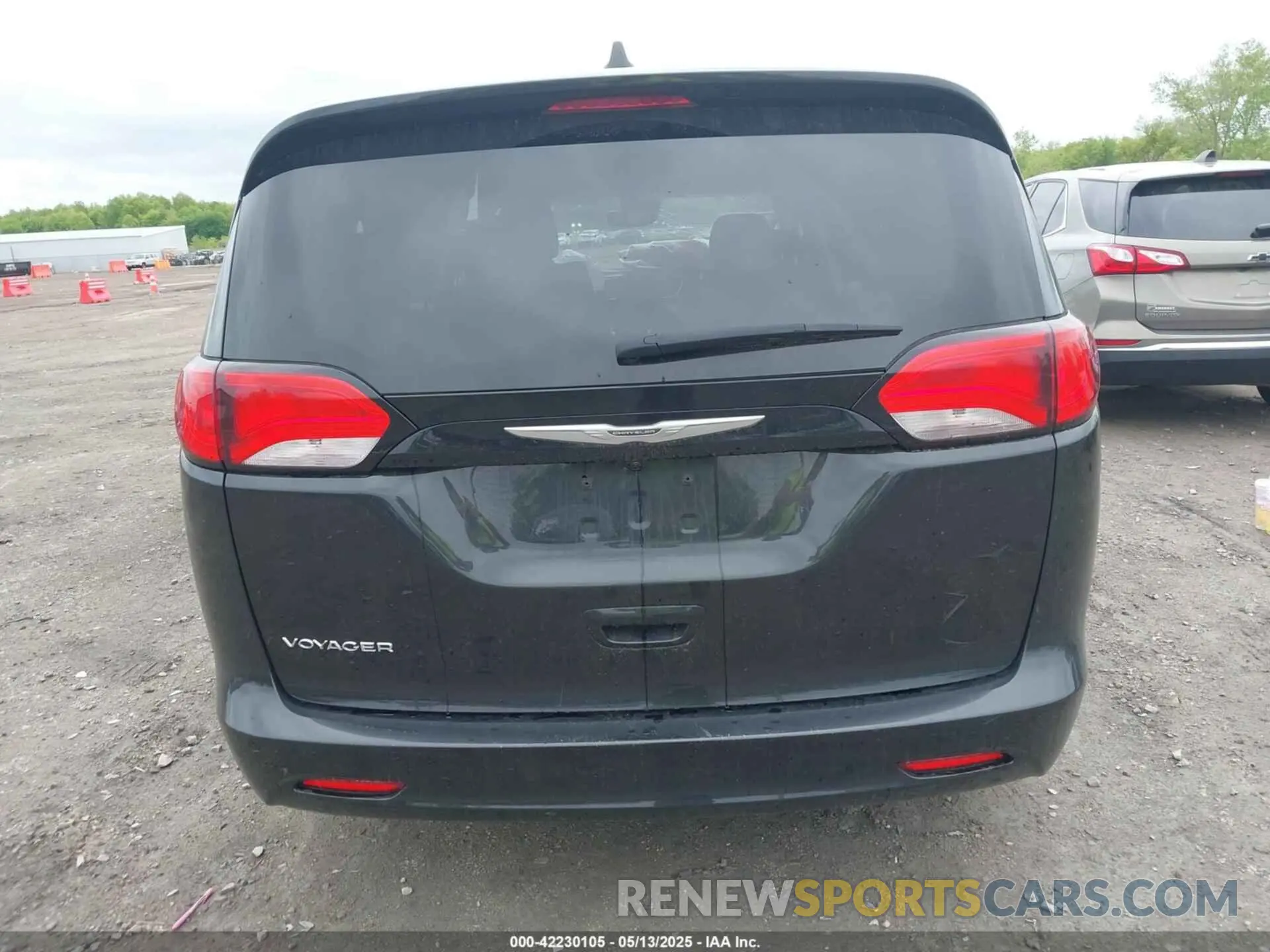16 Photograph of a damaged car 2C4RC1CG1PR525291 CHRYSLER VOYAGER 2023