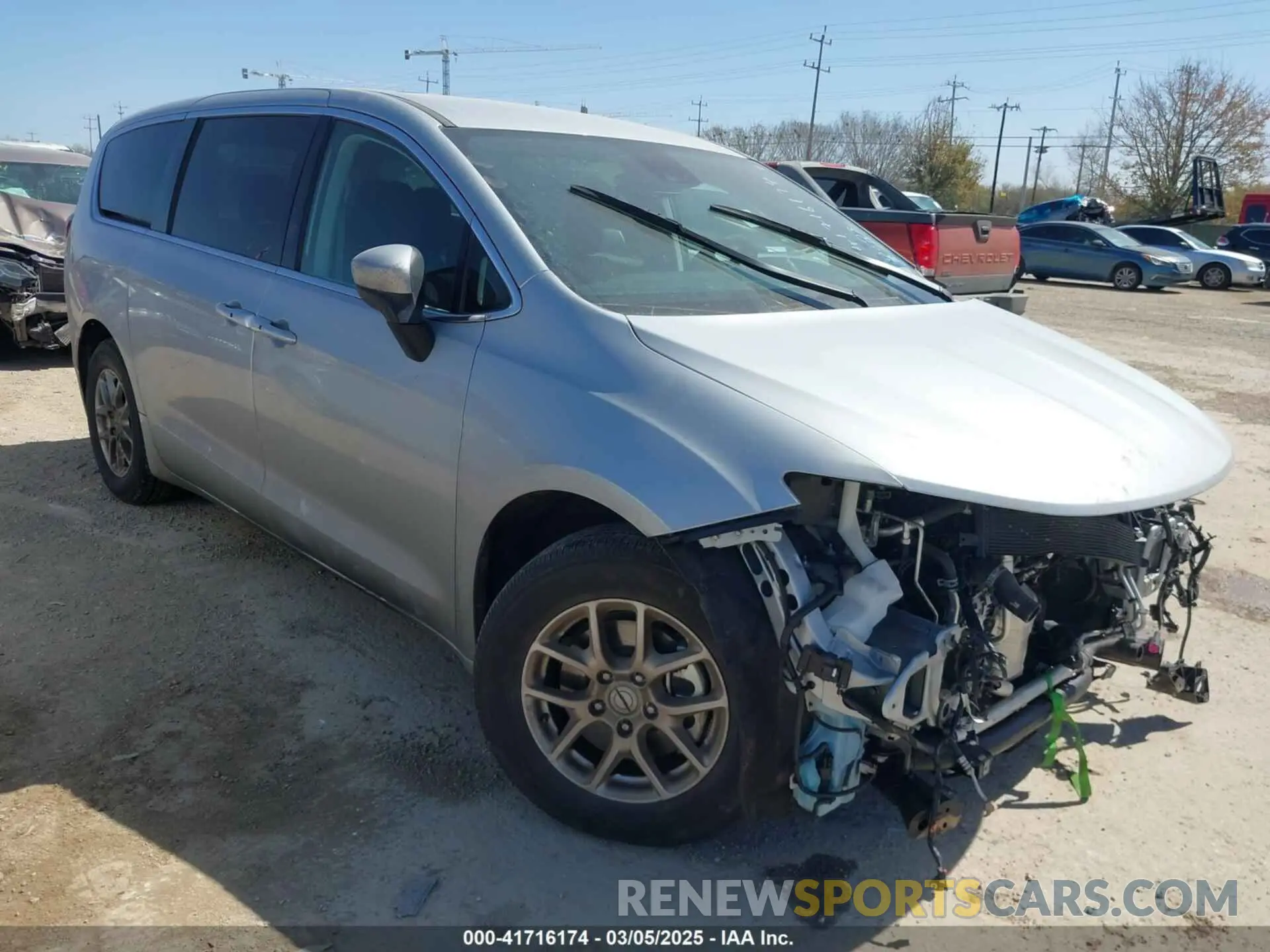 1 Photograph of a damaged car 2C4RC1CG3PR608012 CHRYSLER VOYAGER 2023