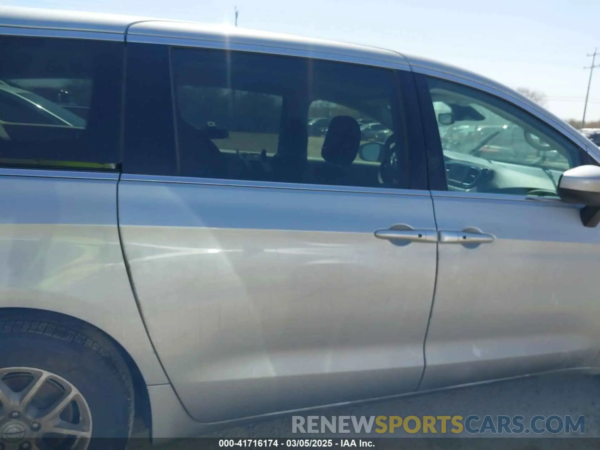 14 Photograph of a damaged car 2C4RC1CG3PR608012 CHRYSLER VOYAGER 2023