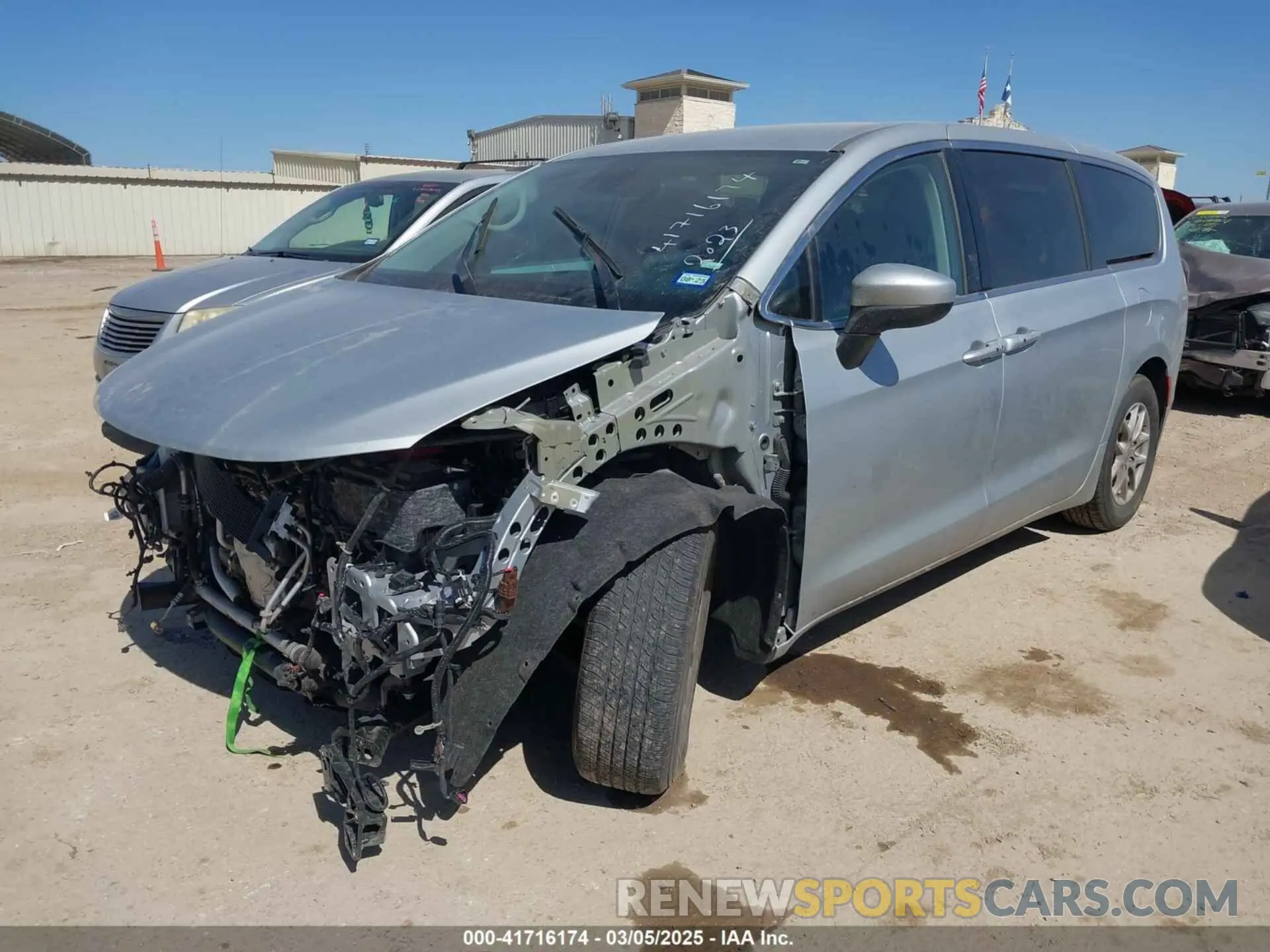 2 Photograph of a damaged car 2C4RC1CG3PR608012 CHRYSLER VOYAGER 2023