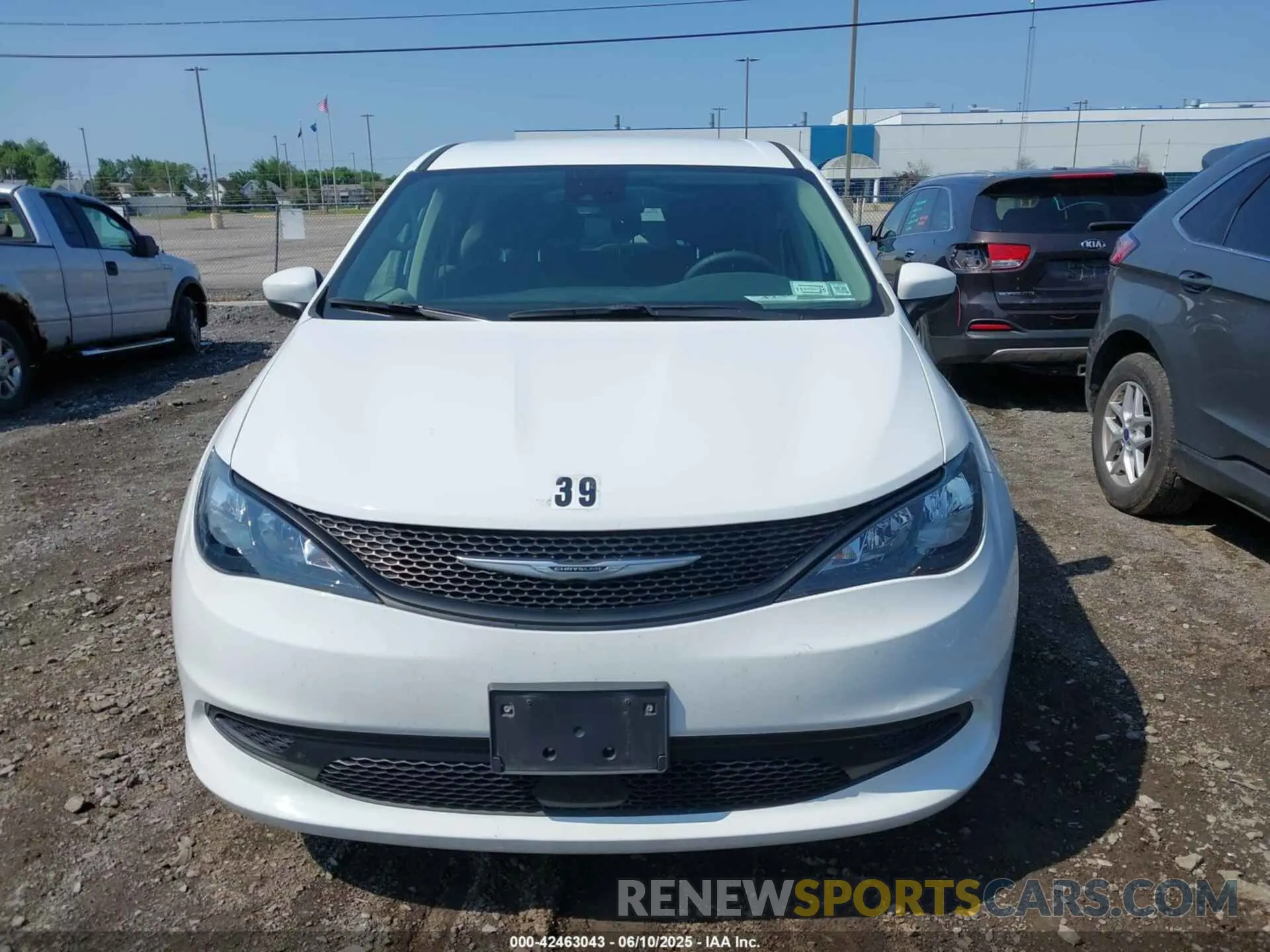 12 Photograph of a damaged car 2C4RC1CG4PR568331 CHRYSLER VOYAGER 2023