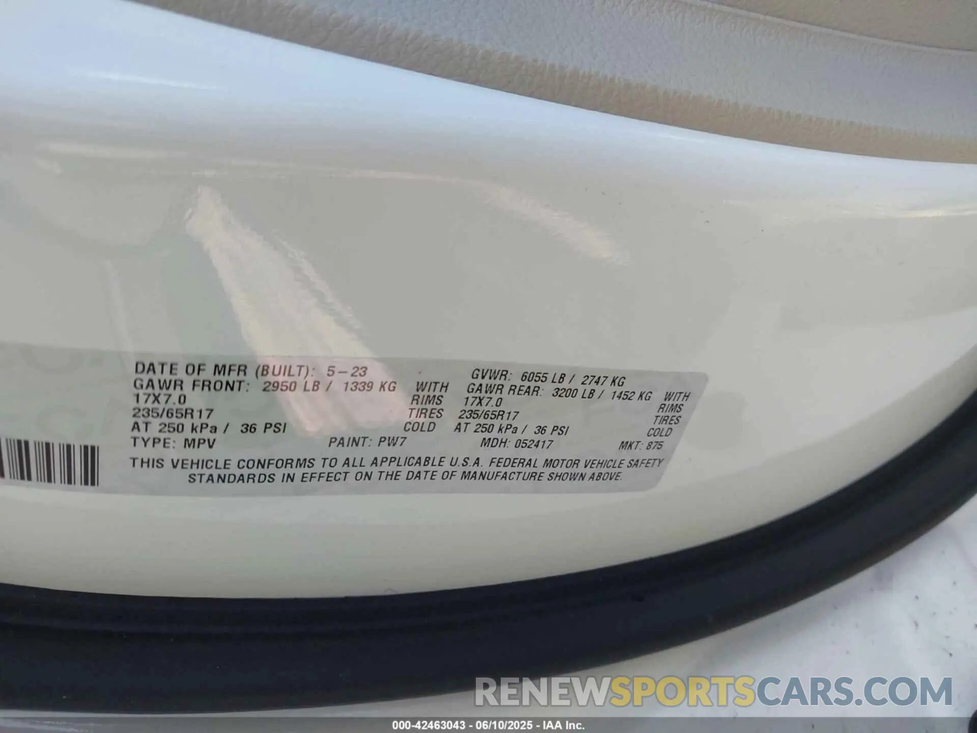 9 Photograph of a damaged car 2C4RC1CG4PR568331 CHRYSLER VOYAGER 2023