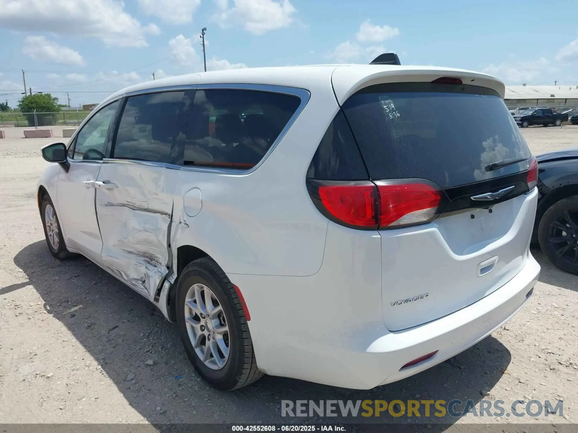 3 Photograph of a damaged car 2C4RC1CG5PR534477 CHRYSLER VOYAGER 2023