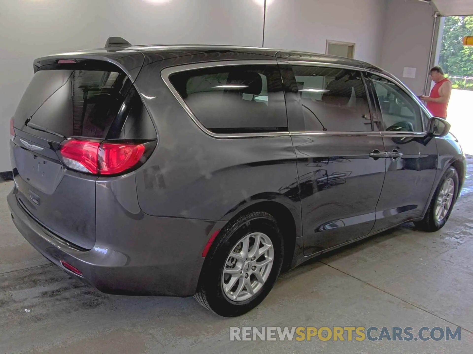 8 Photograph of a damaged car 2C4RC1CG7PR516093 CHRYSLER VOYAGER 2023
