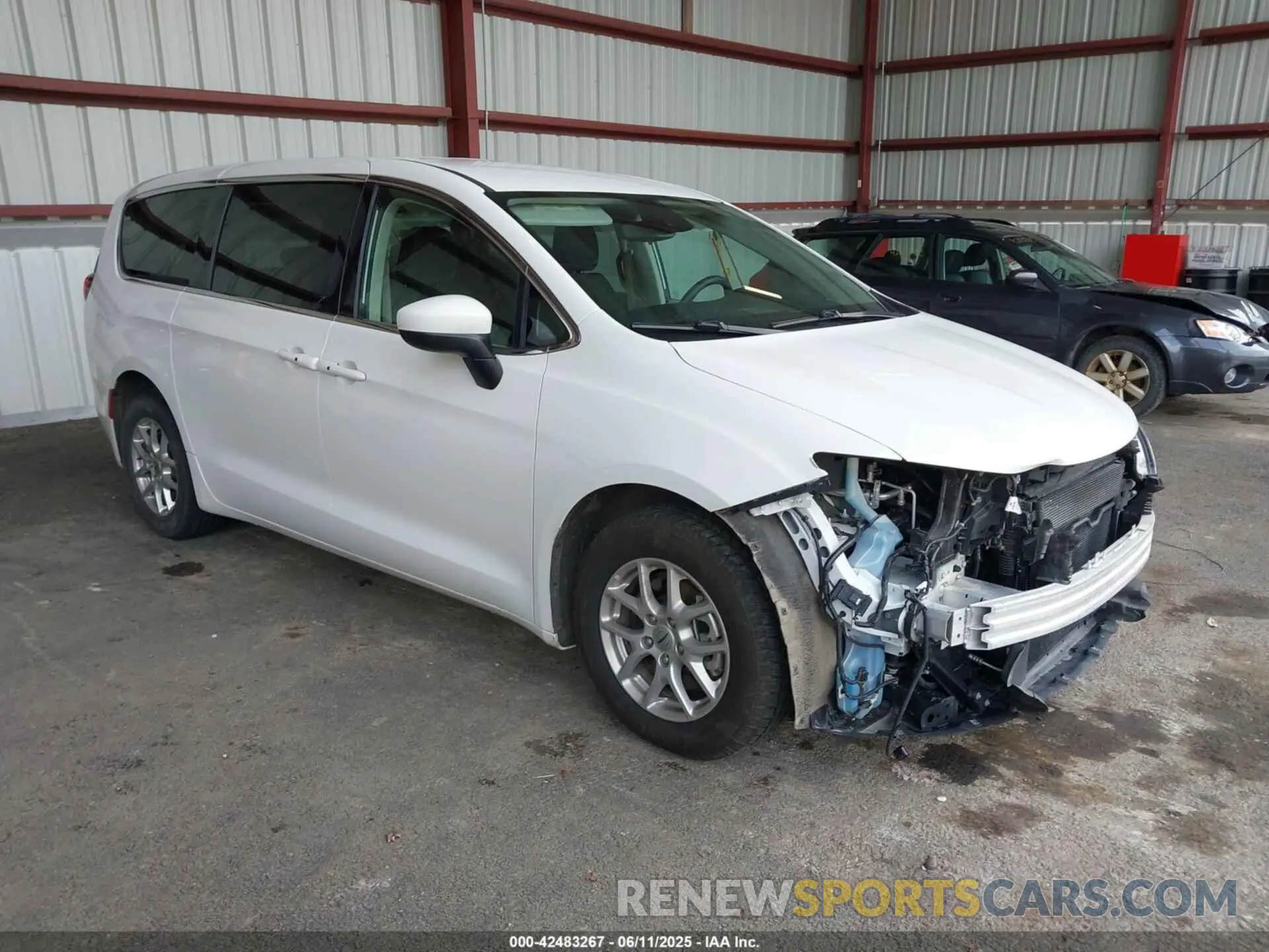 1 Photograph of a damaged car 2C4RC1CG8PR535557 CHRYSLER VOYAGER 2023