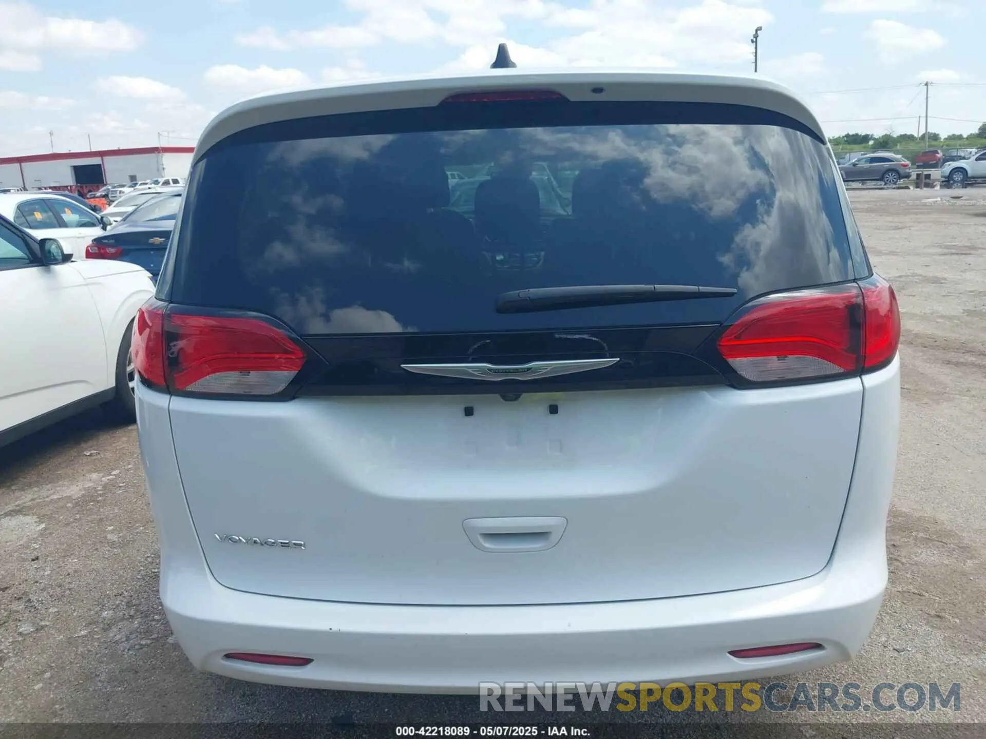 16 Photograph of a damaged car 2C4RC1CGXPR535706 CHRYSLER VOYAGER 2023