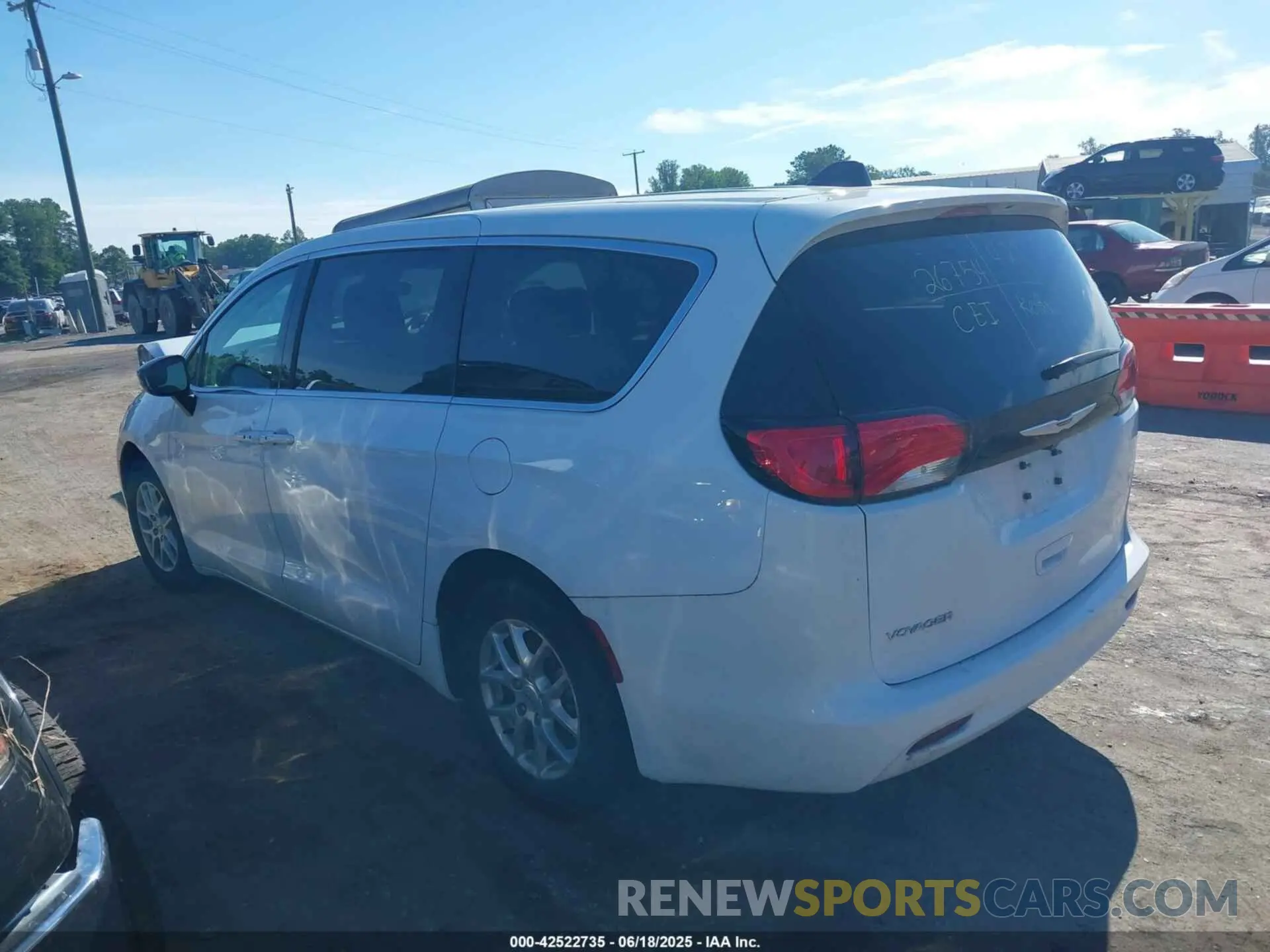 3 Photograph of a damaged car 2C4RC1CG8RR106731 CHRYSLER VOYAGER 2024