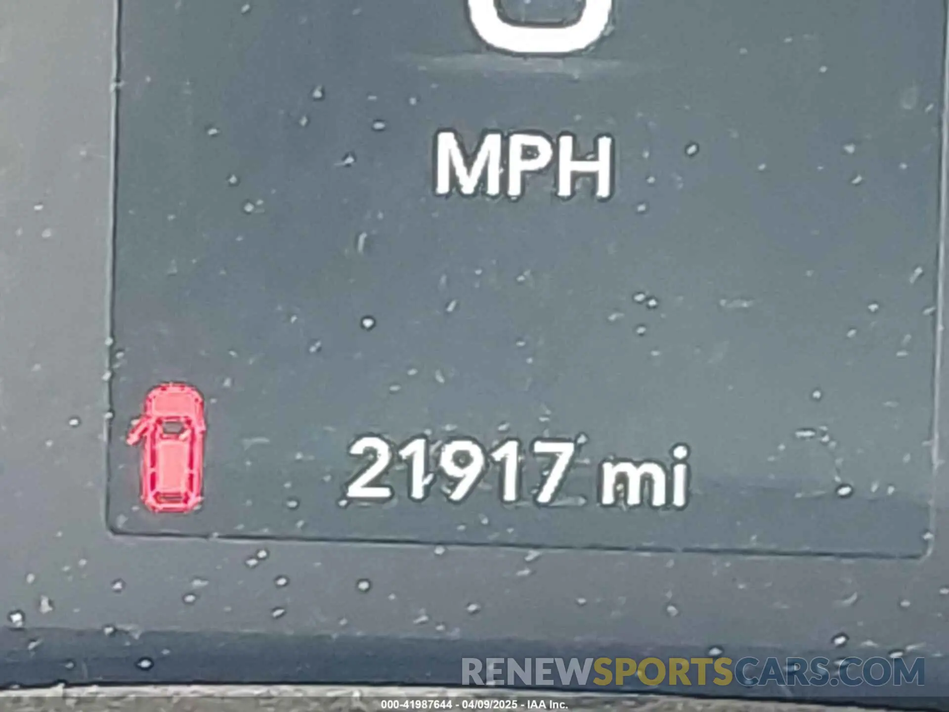 15 Photograph of a damaged car 2C4RC1CG9RR182104 CHRYSLER VOYAGER 2024