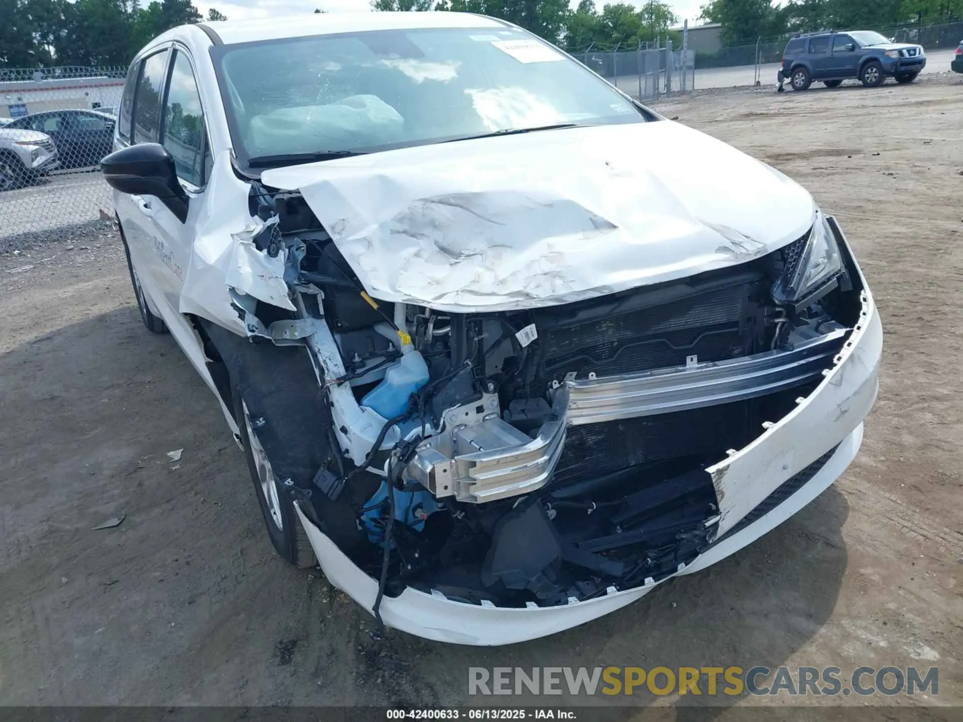 6 Photograph of a damaged car 2C4RC1CGXRR192169 CHRYSLER VOYAGER 2024