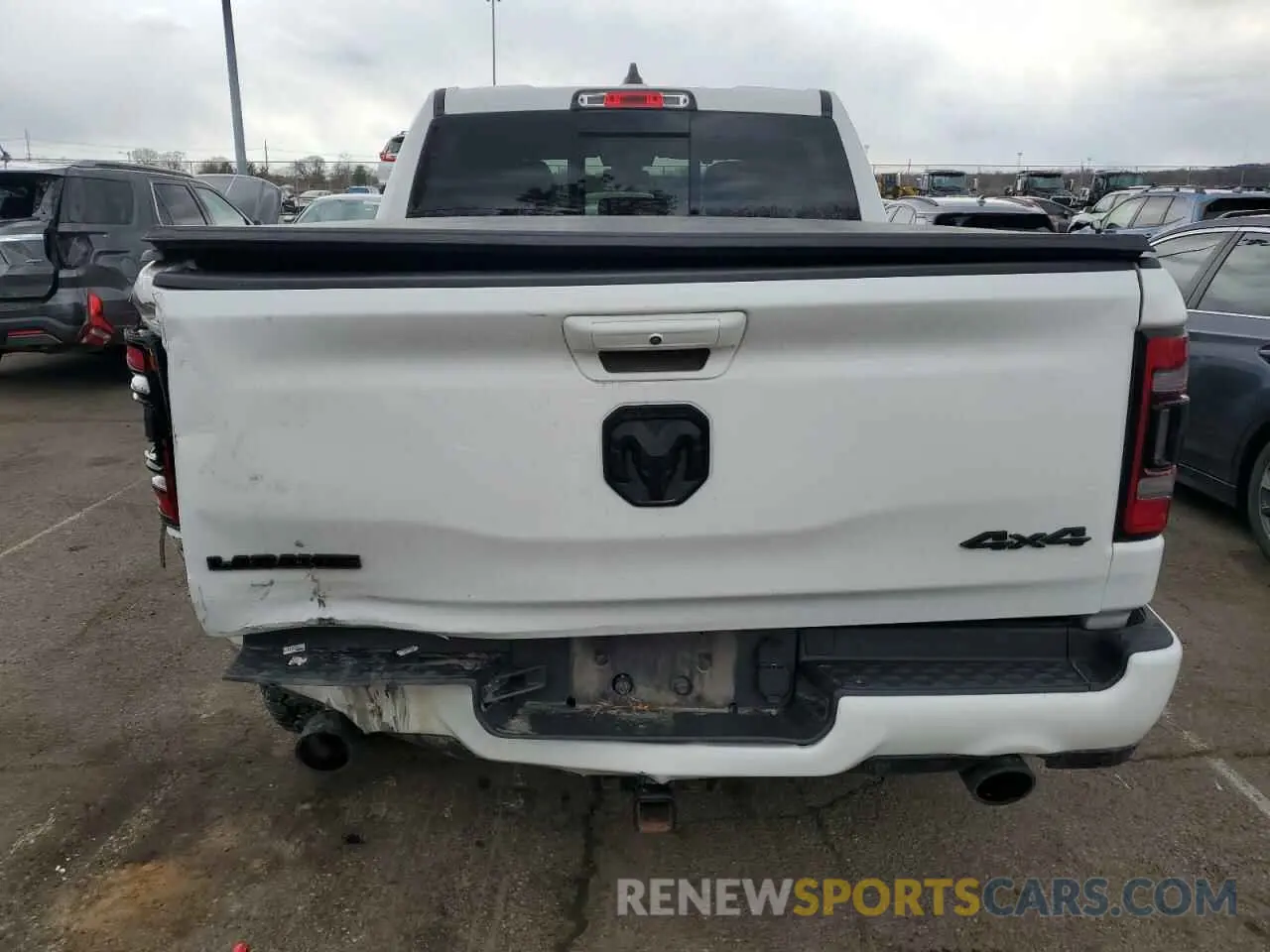 6 Photograph of a damaged car 1C6SRFJT4LN404847 DODGE All Models 2020
