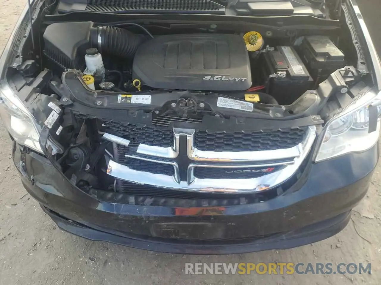 12 Photograph of a damaged car 2C4RDGBG0KR502353 DODGE CARAVAN 2019