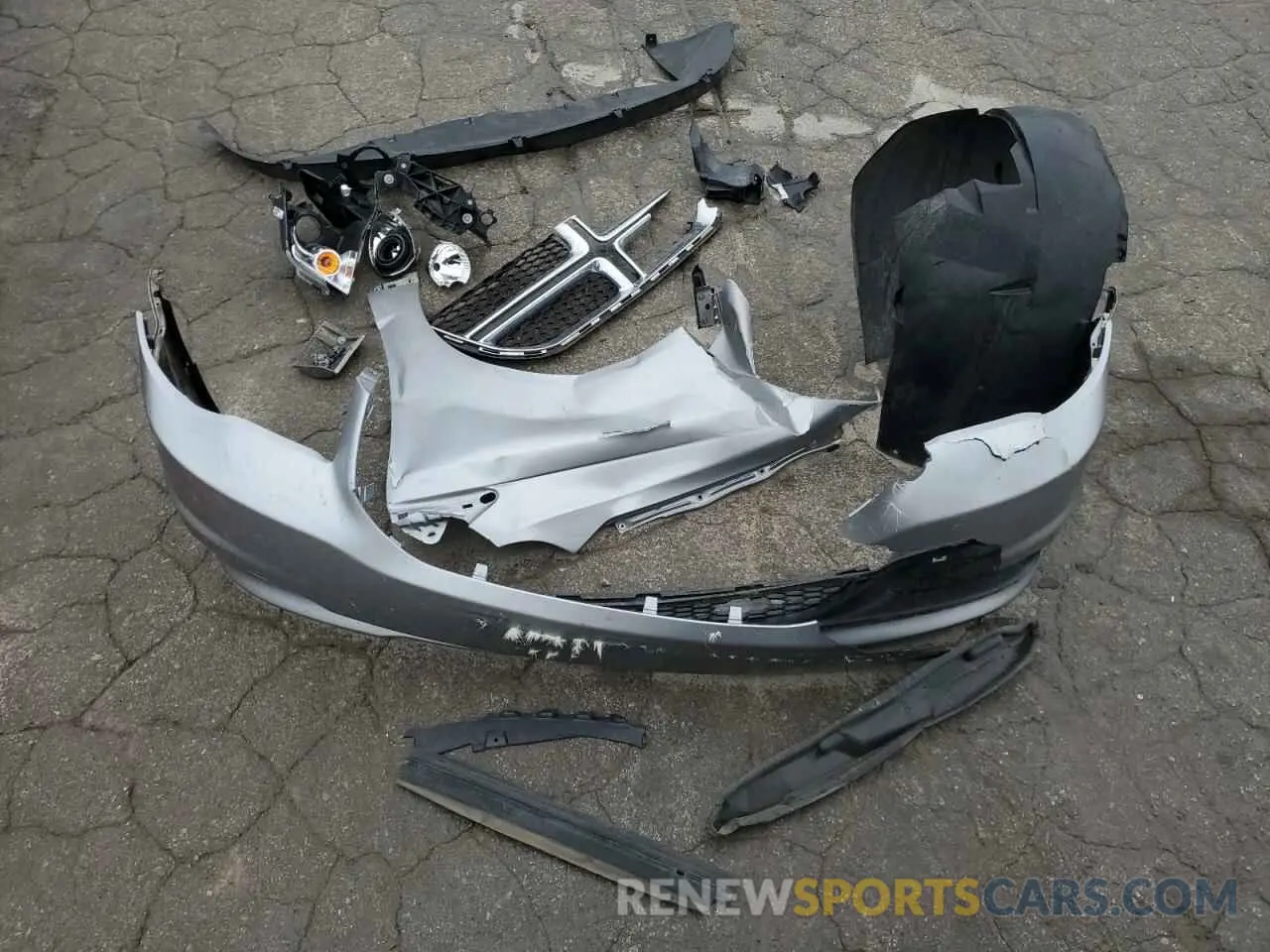 13 Photograph of a damaged car 2C4RDGBG0KR547535 DODGE CARAVAN 2019