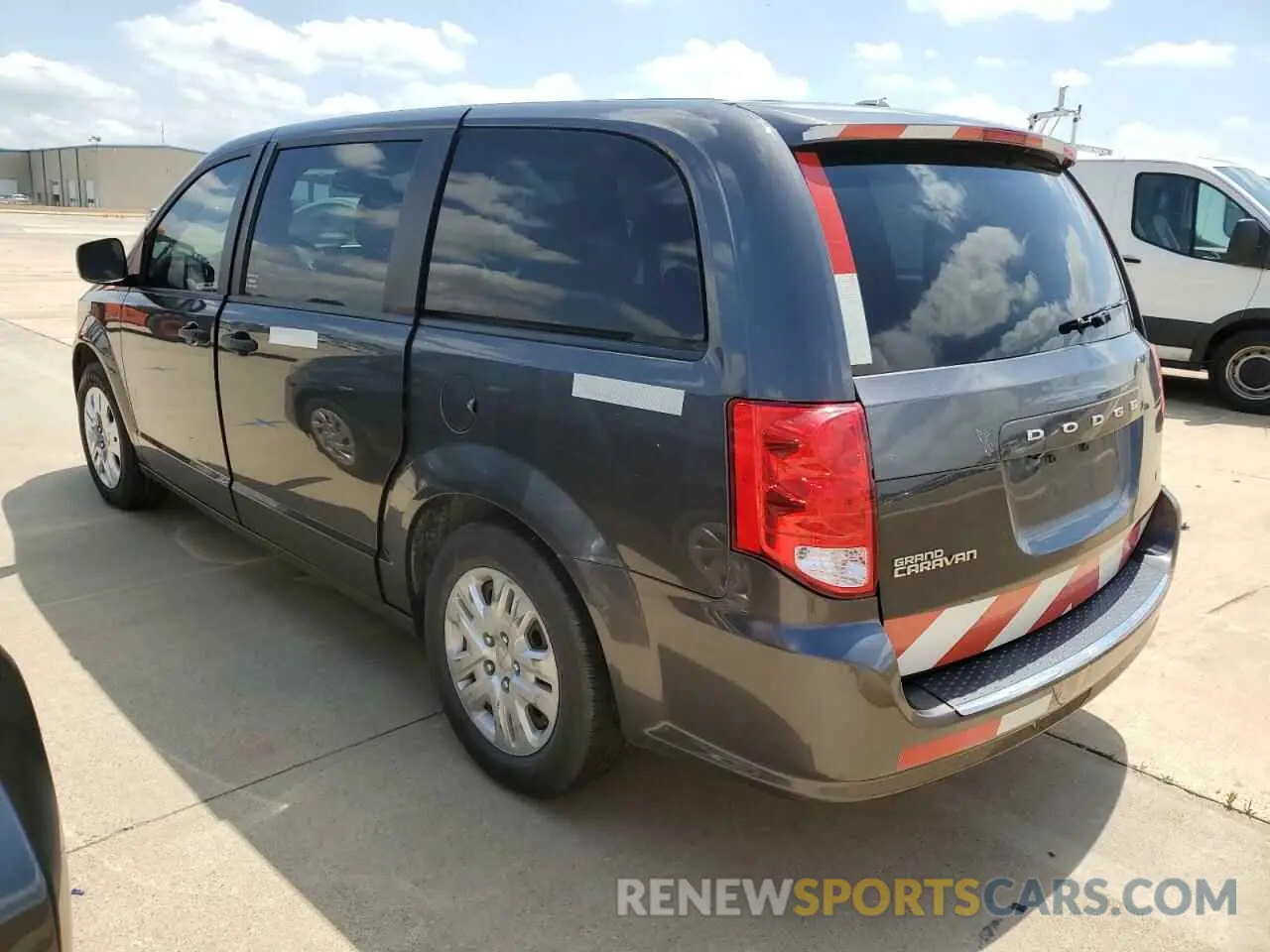 2 Photograph of a damaged car 2C4RDGBG0KR583936 DODGE CARAVAN 2019
