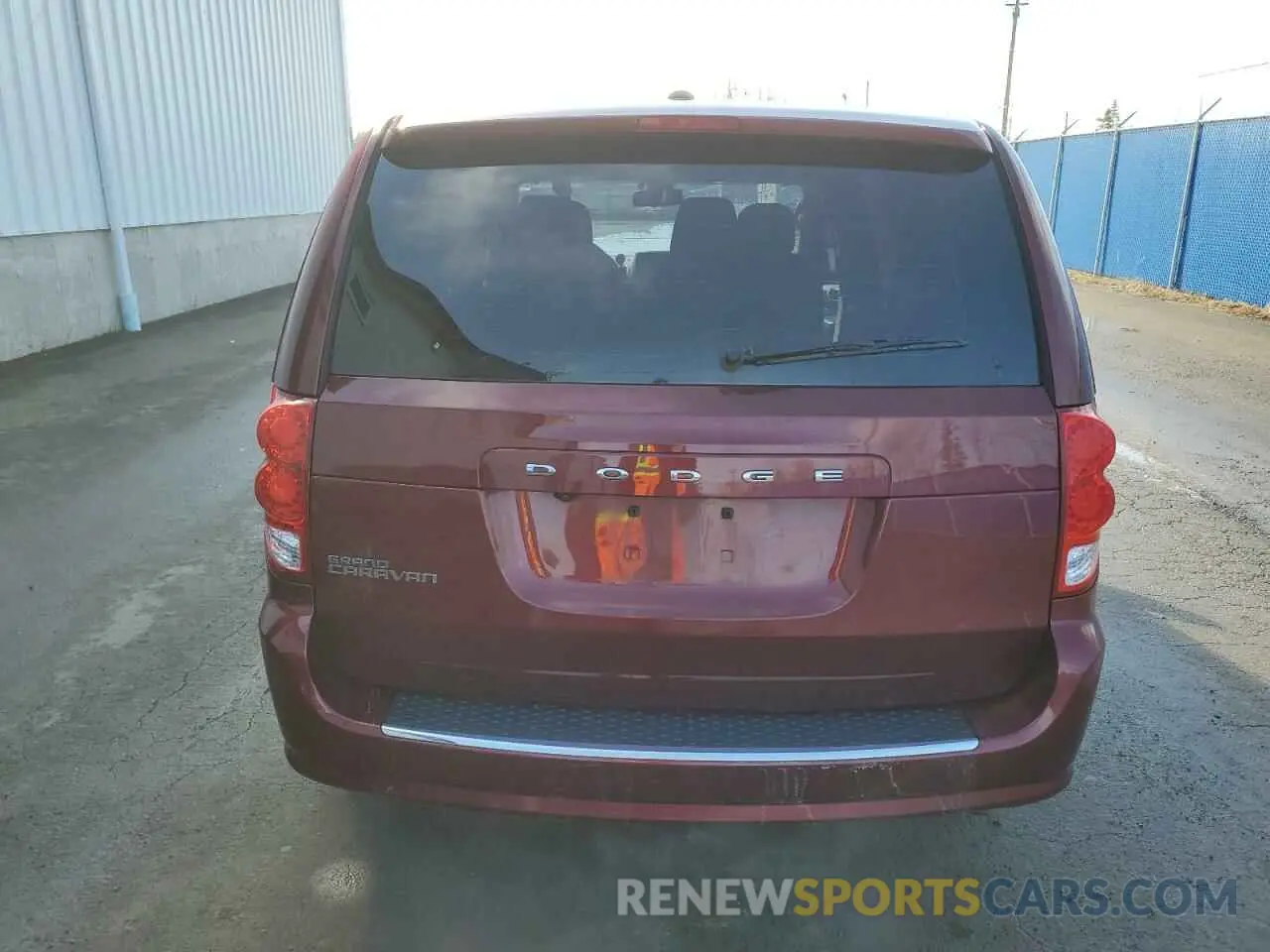 6 Photograph of a damaged car 2C4RDGBG0KR757049 DODGE CARAVAN 2019