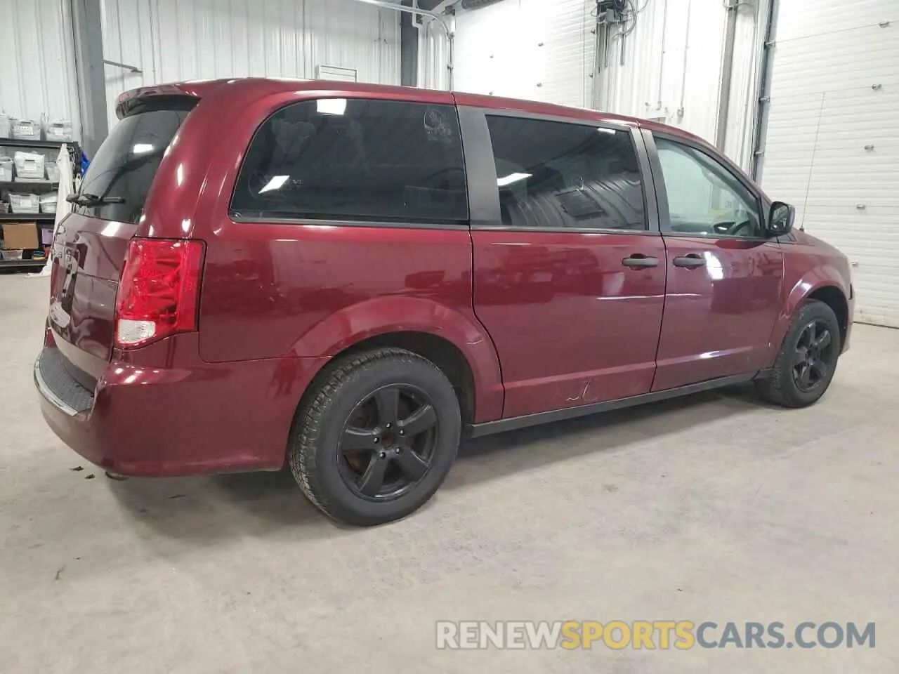 3 Photograph of a damaged car 2C4RDGBG0KR780363 DODGE CARAVAN 2019