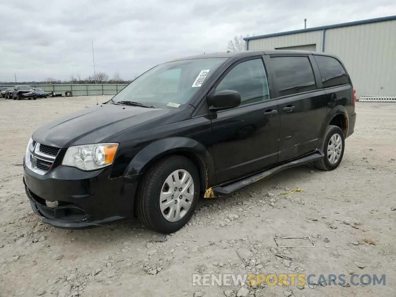 1 Photograph of a damaged car 2C4RDGBG1KR547608 DODGE CARAVAN 2019