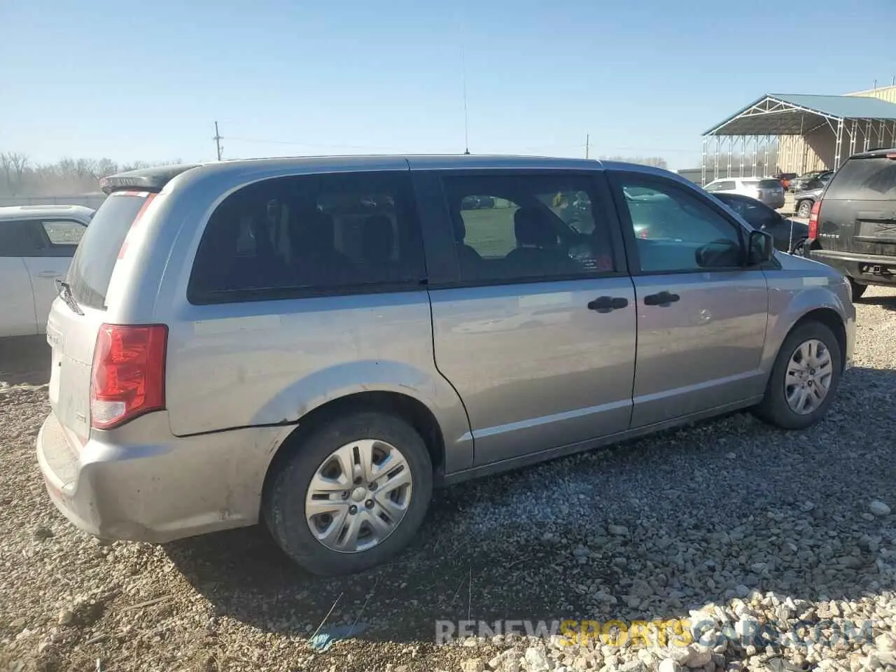 3 Photograph of a damaged car 2C4RDGBG2KR726658 DODGE CARAVAN 2019