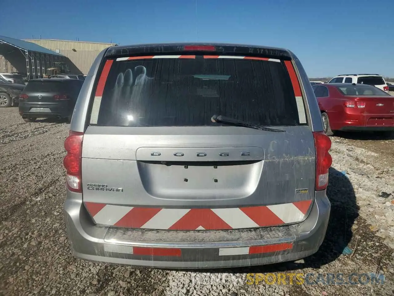 6 Photograph of a damaged car 2C4RDGBG2KR726658 DODGE CARAVAN 2019