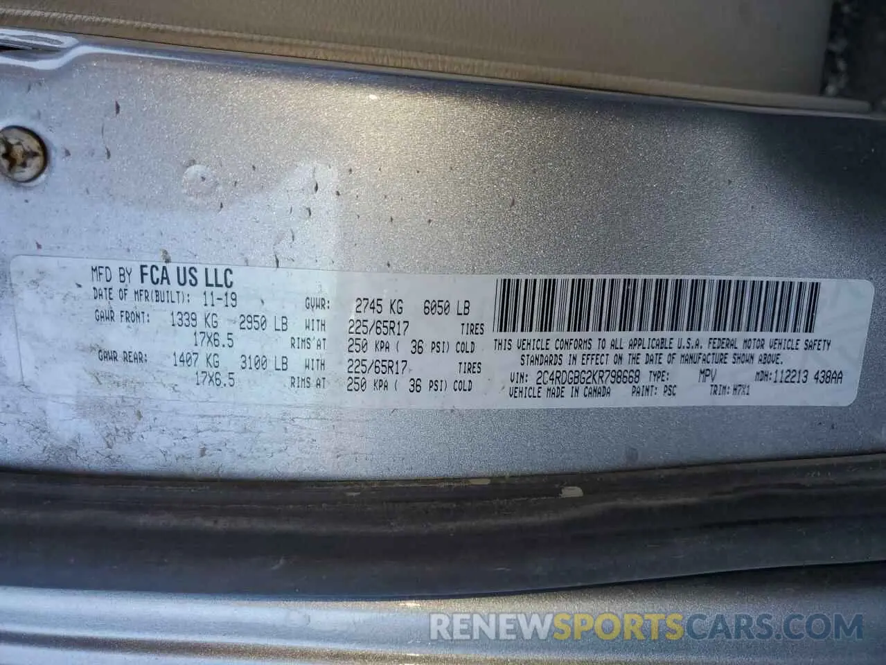 13 Photograph of a damaged car 2C4RDGBG2KR798668 DODGE CARAVAN 2019