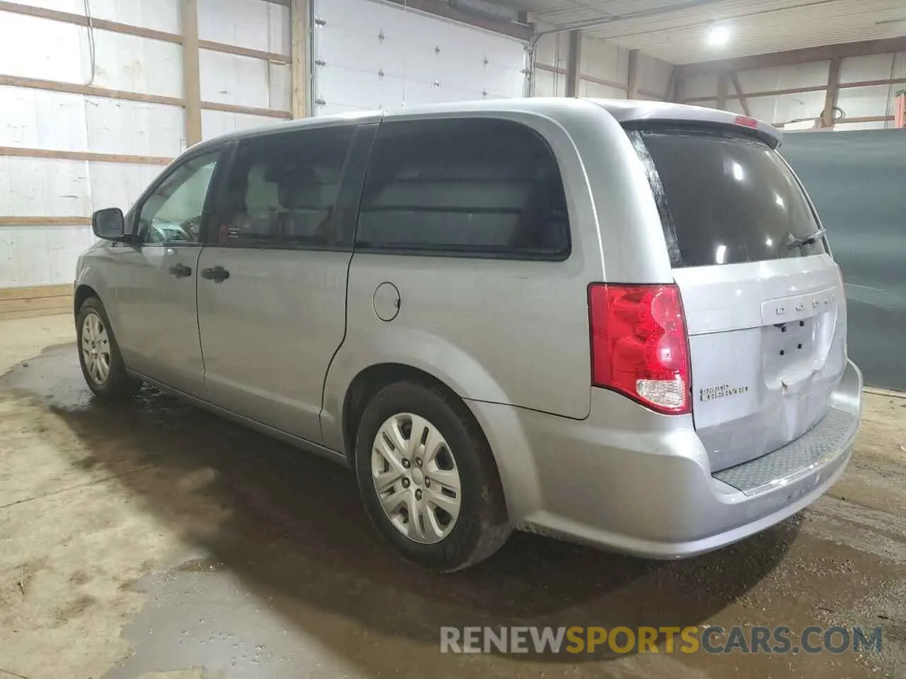 2 Photograph of a damaged car 2C4RDGBG2KR798668 DODGE CARAVAN 2019
