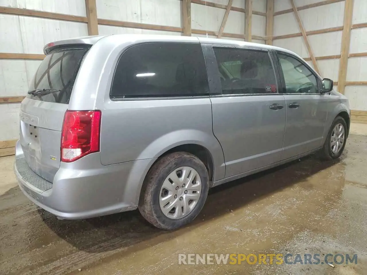 3 Photograph of a damaged car 2C4RDGBG2KR798668 DODGE CARAVAN 2019