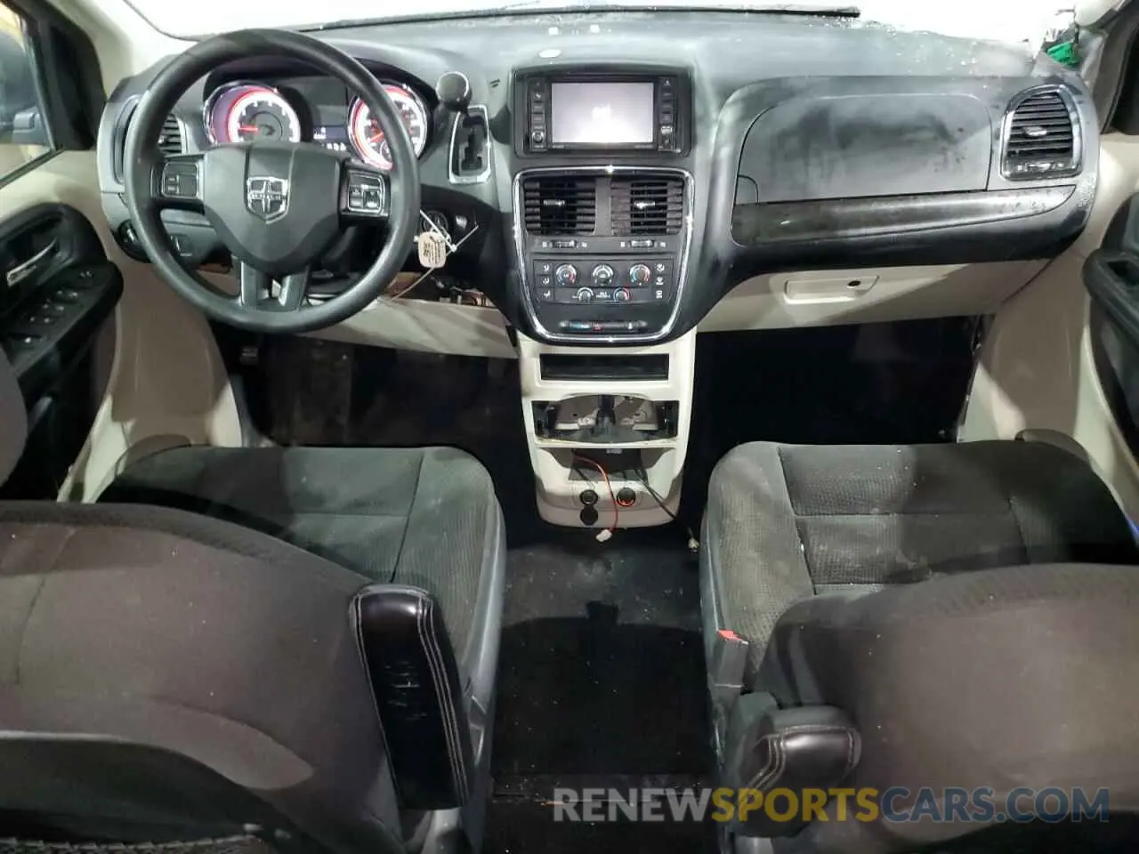 8 Photograph of a damaged car 2C4RDGBG2KR805215 DODGE CARAVAN 2019