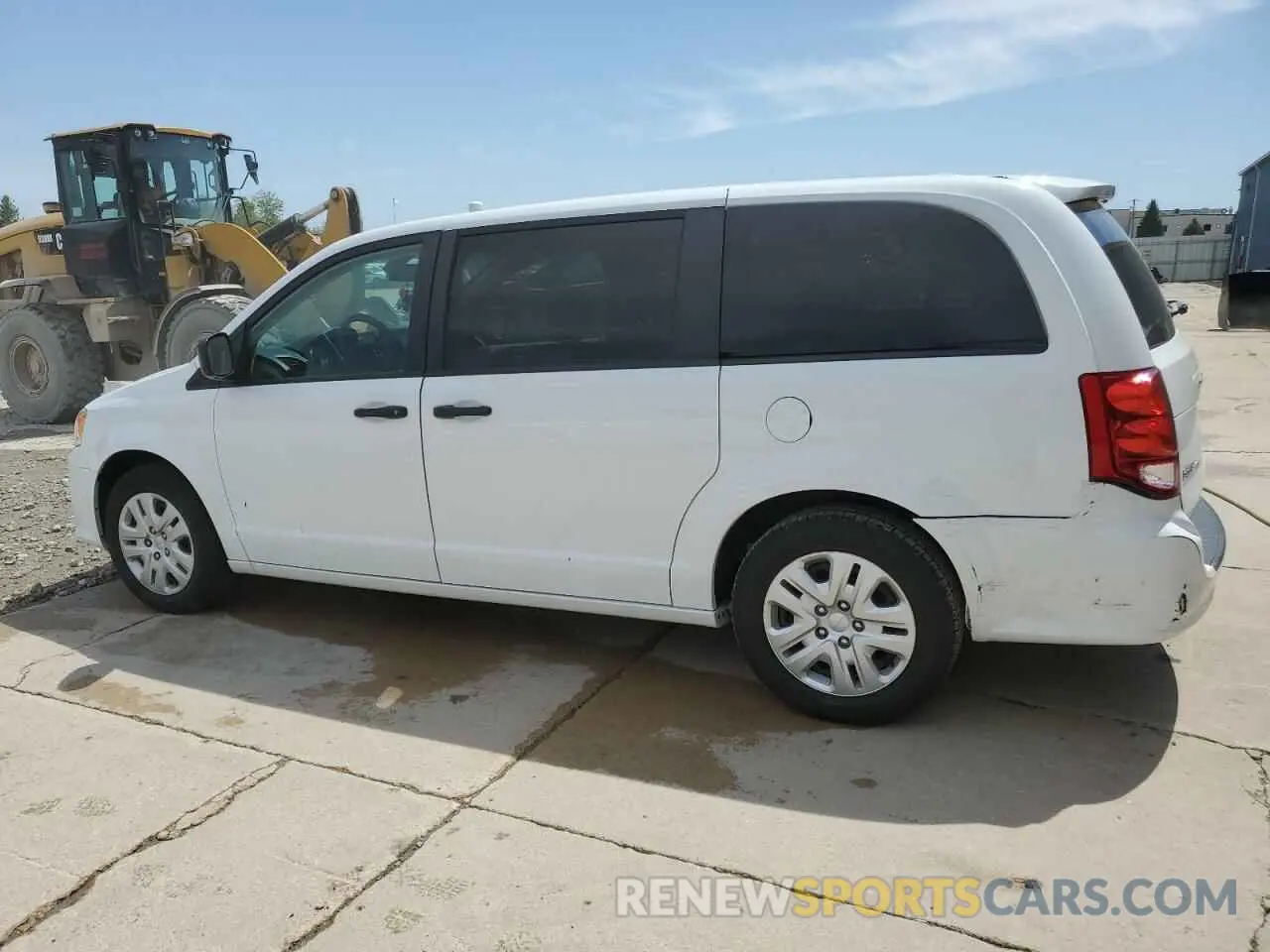 2 Photograph of a damaged car 2C4RDGBG3KR701364 DODGE CARAVAN 2019
